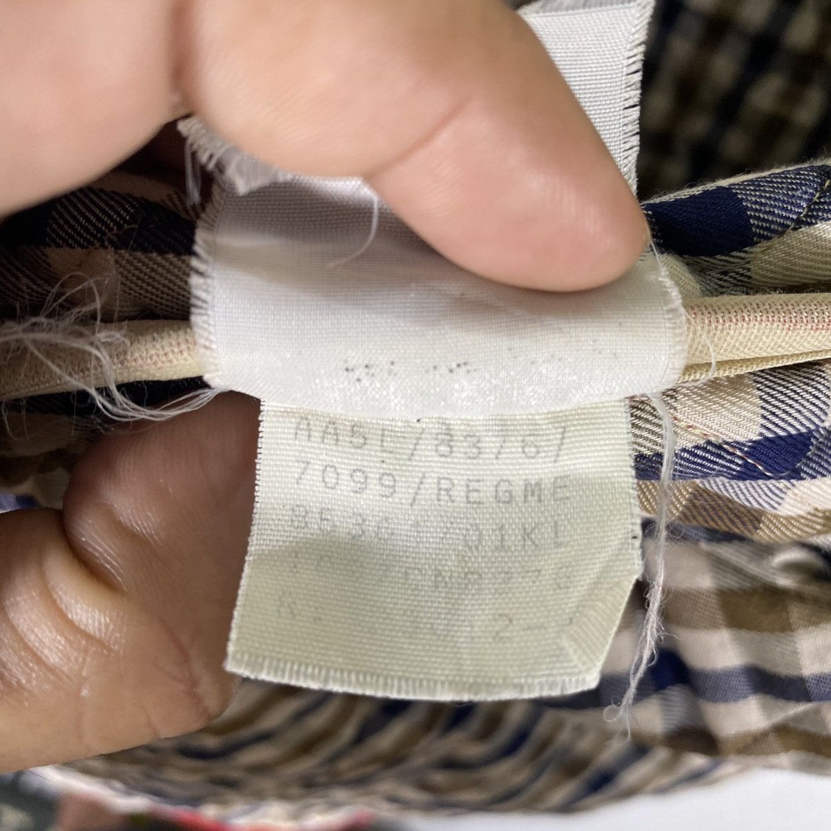 Aquascutum × Japanese Brand × Vintage Vintage Aquascutum Of London Quilted Snap Button M Size Size US M / EU 48-50 / 2 - 10 Thumbnail