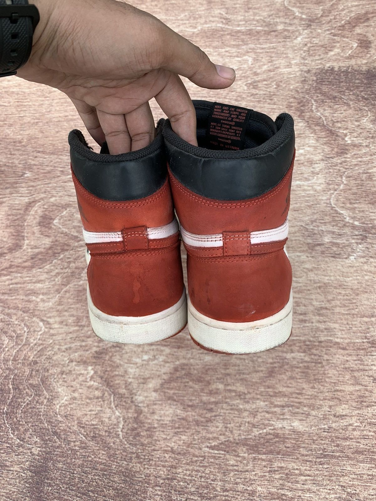 Jordan Brand × Nike Air Jordan 1 Retro High OG Track Red 2018 Size US 9 / EU 42 - 4 Thumbnail