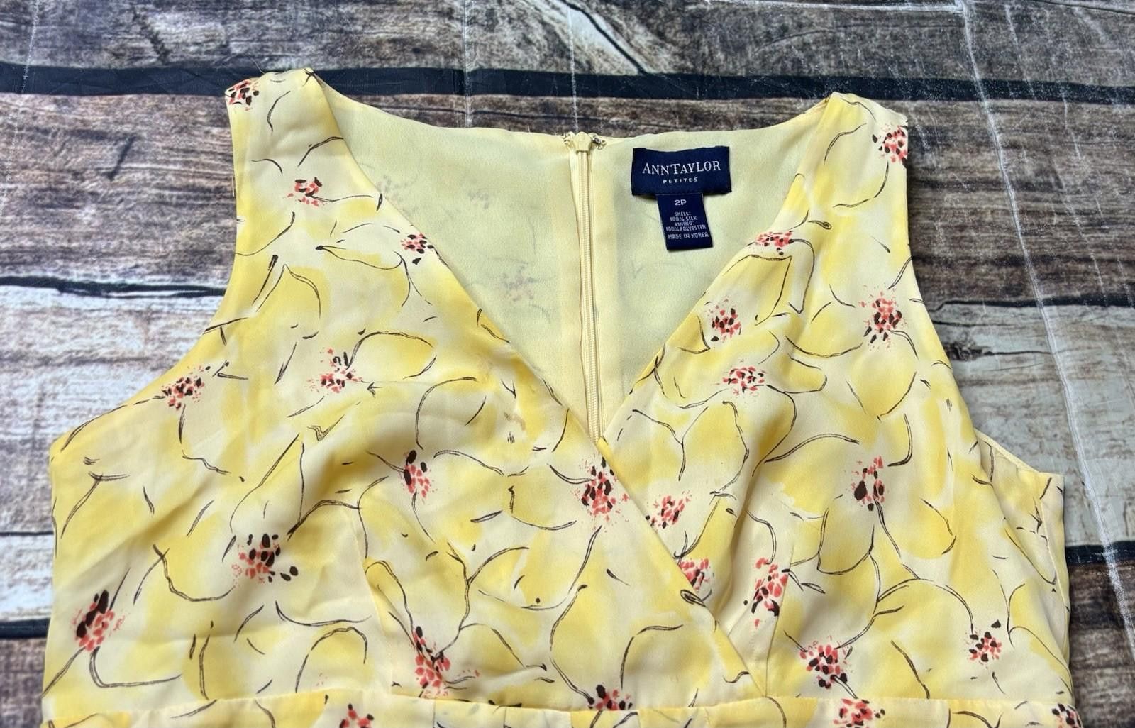 Ann Taylor VTG Ann Taylor Silk Top Womens 2P Floral Tulle Cross Front Size XS / US 0-2 / IT 36-38 - 4 Thumbnail