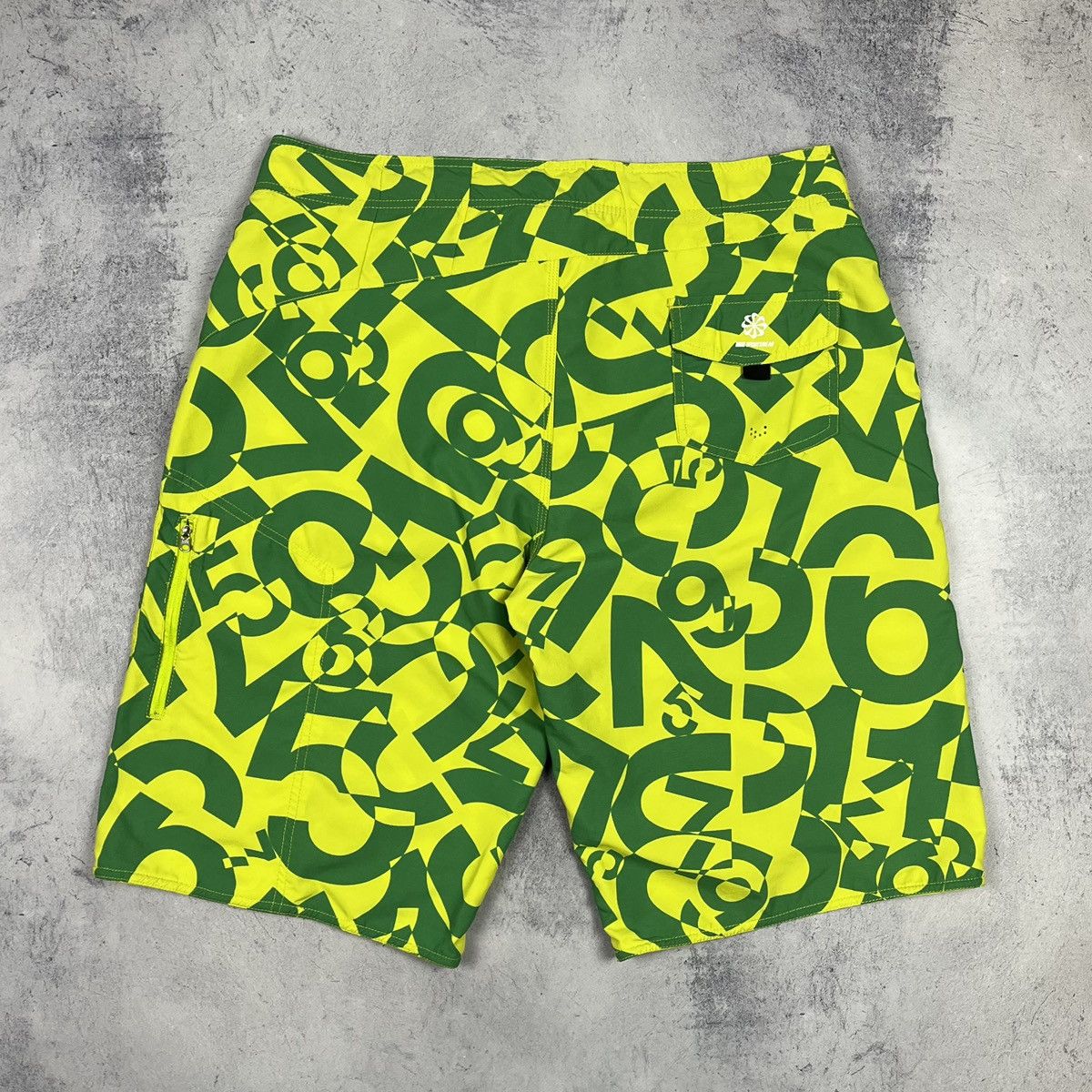 Nike Vintage Nike nylon monogram shorts 90’s Size US 34 / EU 50 - 9 Thumbnail