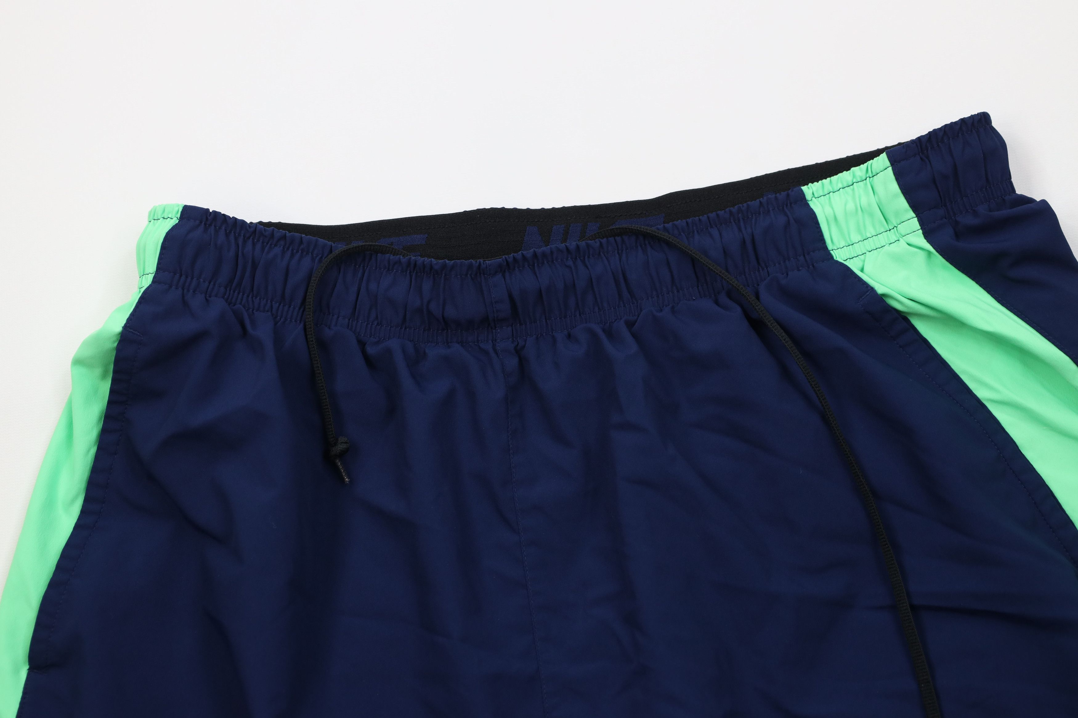 Nike Vintage Y2K Nike Scott Mini Swoosh Above Knee Shorts Blue Size US 38 / EU 54 - 2 Thumbnail
