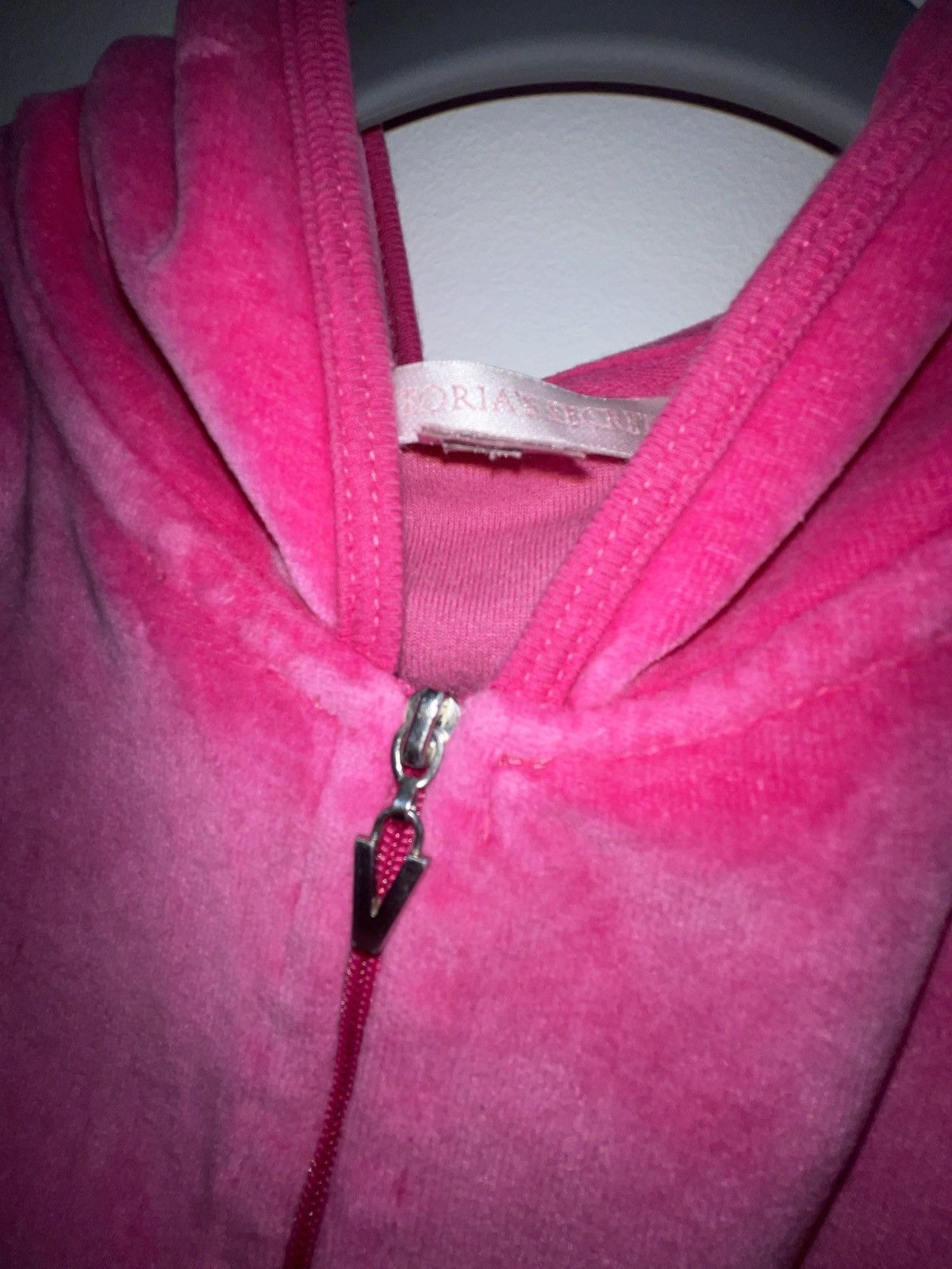 Victoria's Secret PUNK victorias secret cutoff hoodie Size S / US 4 / IT 40 - 3 Thumbnail
