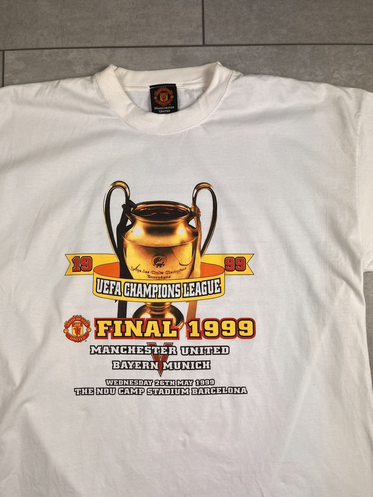 Vintage Manchester vs Bayern UEFA 1999 final Size US XL / EU 56 / 4 - 2 Thumbnail