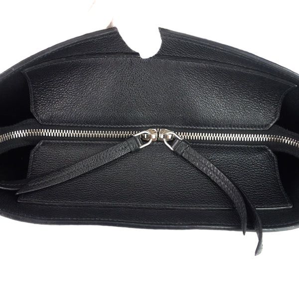 Prada o1srvl11e0624 Size: OS / Tote Bag in Black Size ONE SIZE - 7 Thumbnail