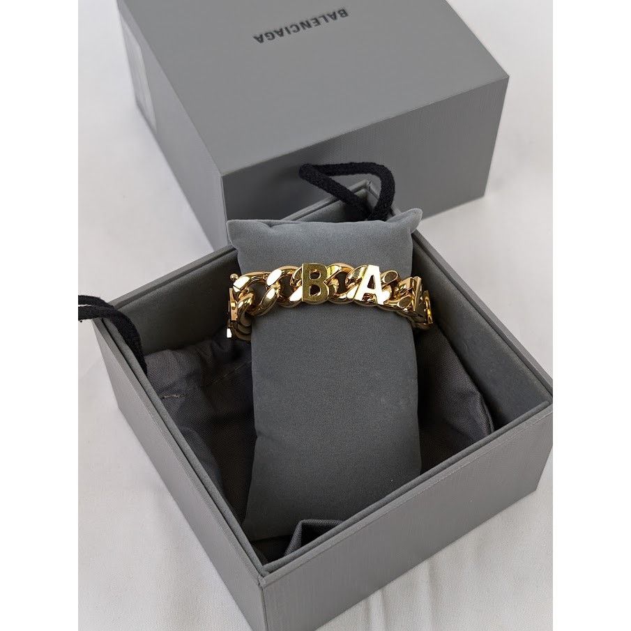 Balenciaga o1rshd1 Size: Small / Logo Bracelet in Gold Size ONE SIZE - 11 Thumbnail