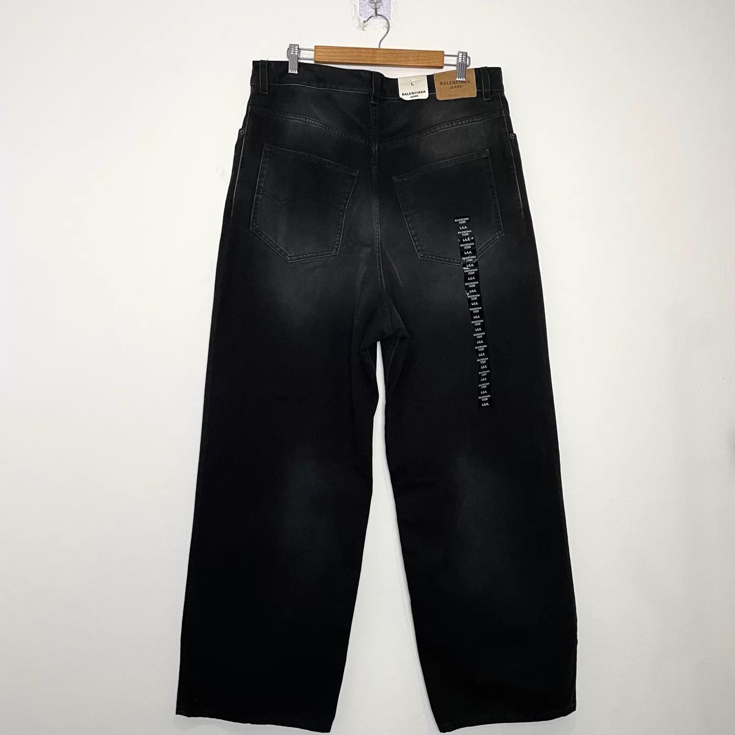Balenciaga Balenciaga Double Knee Beige Drawstring Cargo Pants Size US 32 / EU 48 - 2 Thumbnail