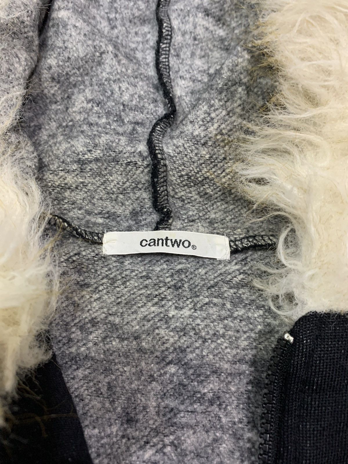 If Six Was Nine × KMRii × Le Grande Bleu (L.G.B.) 🖤BLACKFRIDAY🖤Cantwo fur hoodie ifsixwasnine lgb styled Size US M / EU 48-50 / 2 - 4 Thumbnail
