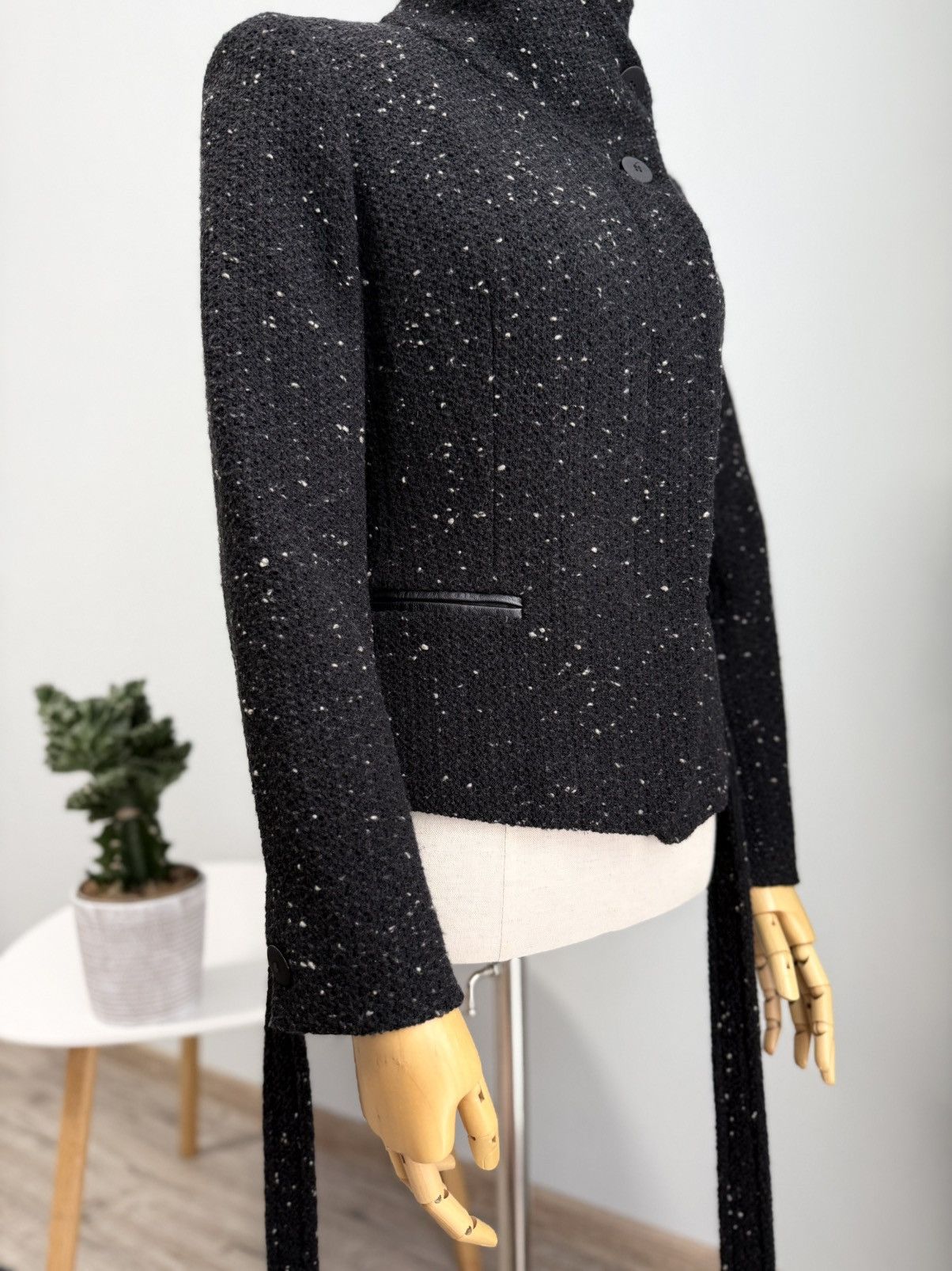 Max Mara Max Mara Black Wool Belted Jacket Tweed Speckled Short Coat Size XS / US 0-2 / IT 36-38 - 10 Thumbnail