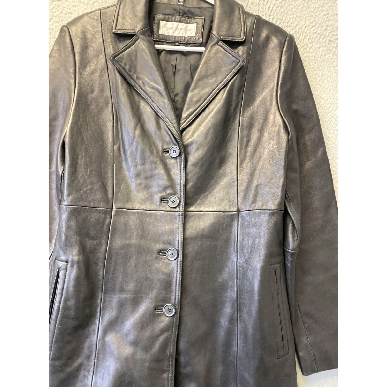 Jones New York VINTAGE Jones New York Women's Trench Coat Leather M Black Solid 51-68 Trench Coat Womens M Black 90s? Size M / US 6-8 / IT 42-44 - 2 Thumbnail