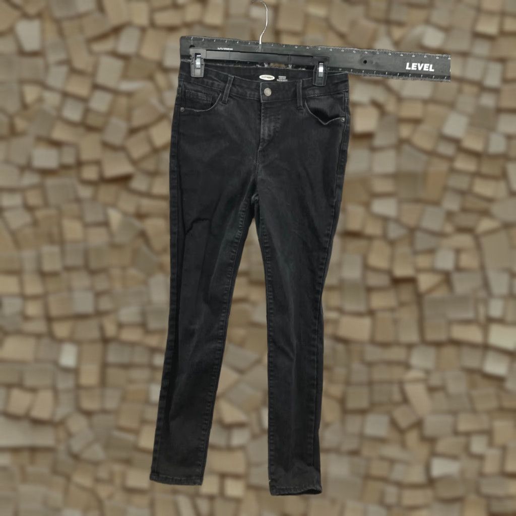 Old Navy Old Navy Rockstar Super Skinny Jeans Women Size 8 Dark Wash Black Denim 5-Pocket Regular Rise Skinny Jeans Womens Size 30" / US 8 / IT 44 - 1 Thumbnail