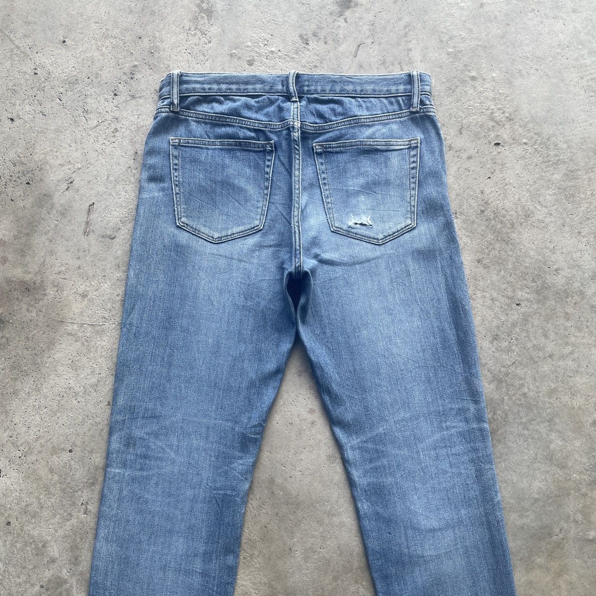 Japanese Brand W33x30.5 Vintage Japanese Brand Jeans Faded Denim Pants Size US 33 - 8 Thumbnail