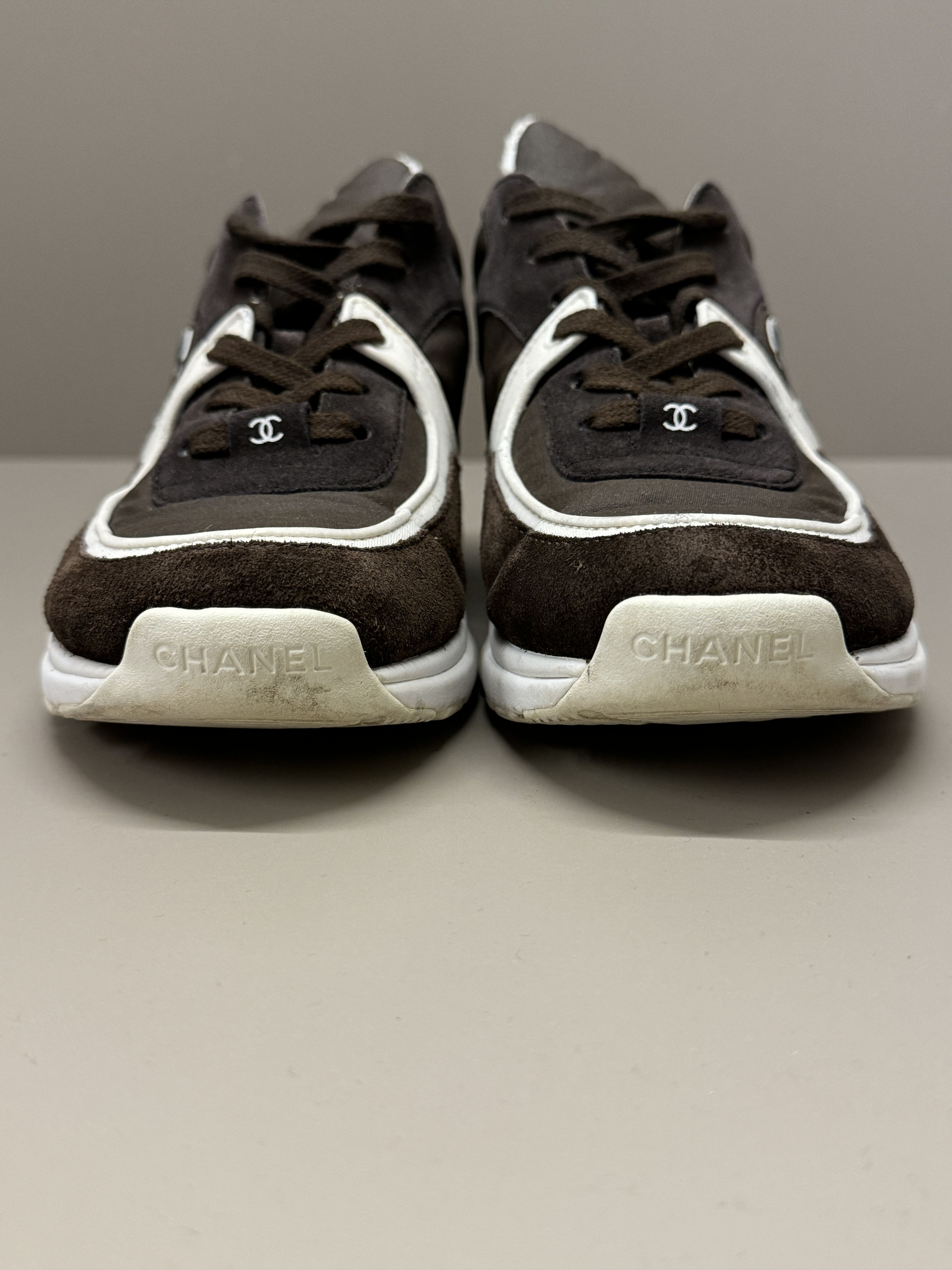 Chanel Chanel suede sneakers brown and white Size US 8 / IT 38 - 6 Thumbnail