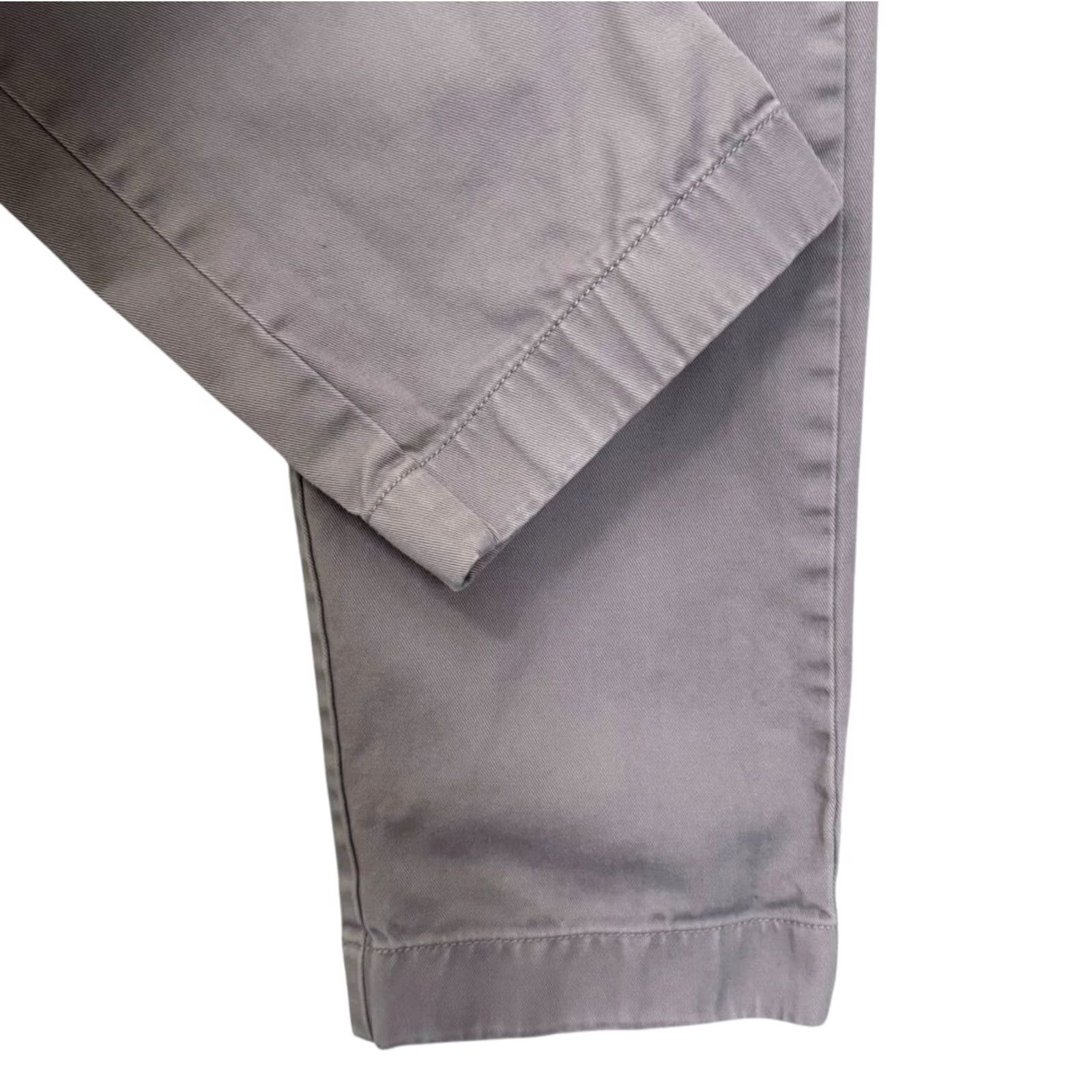 J.Crew J.Crew The Driggs Flat-Front Chino Pants Gray Men 32X32 Casual Preppy Golf Work Shirt/Pants Size US 32 / EU 48 - 7 Thumbnail