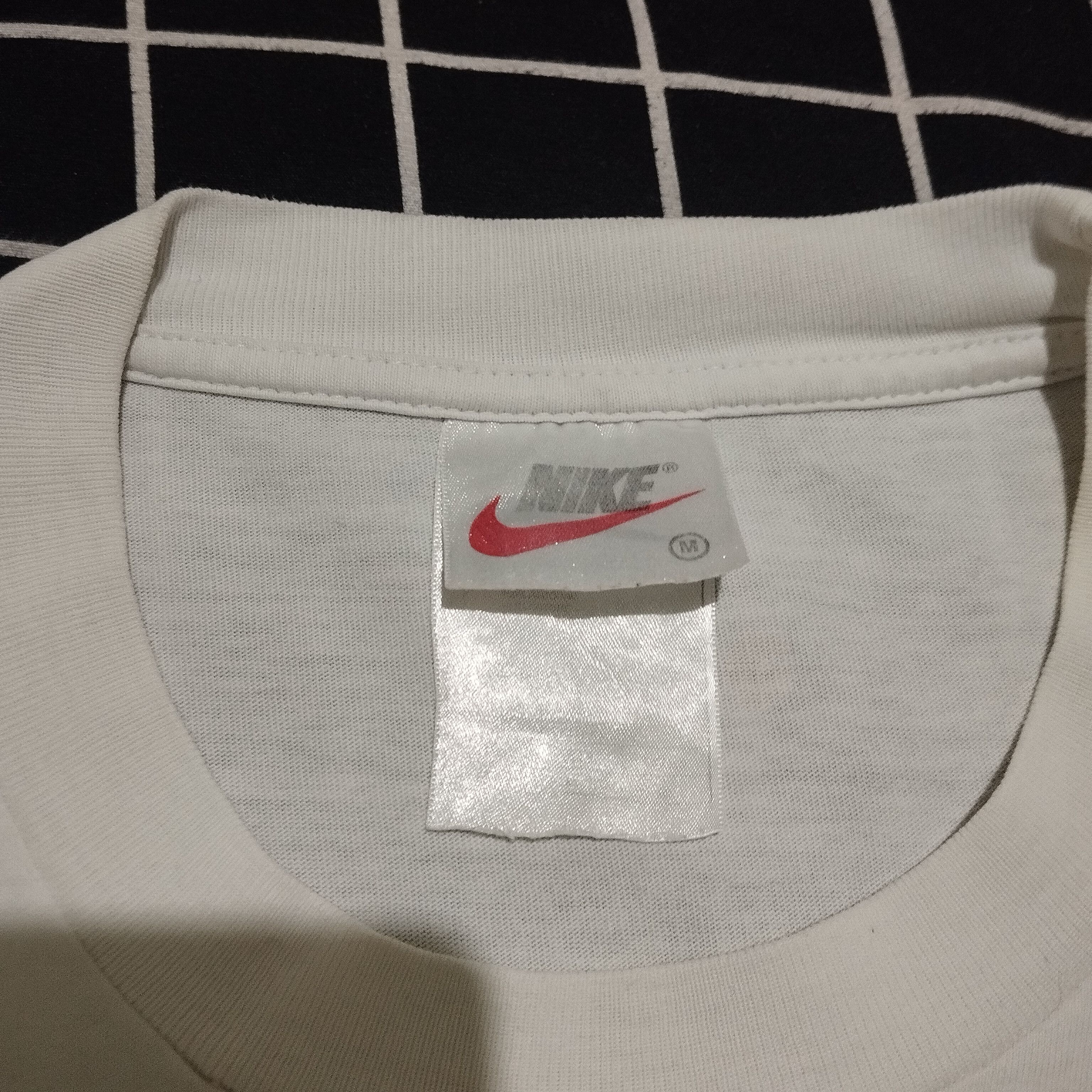 Nike Vintage Nike Marathon Lesboa Portugal 1999 Size US M / EU 48-50 / 2 - 3 Thumbnail