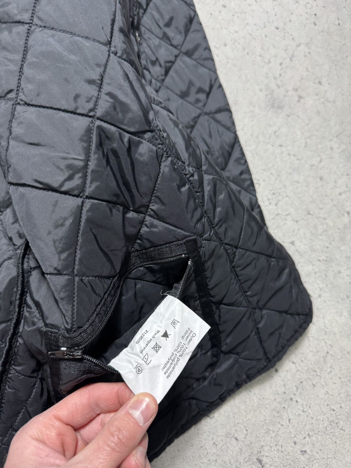 Barbour Barbour Liddesdale Quilted Jacket Black Size L Size US L / EU 52-54 / 3 - 11 Thumbnail