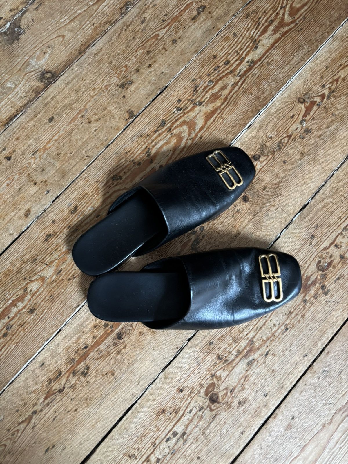 Balenciaga Balenciaga BB Logo Leather Mule Slides Black/Gold Size US 11 / IT 41 - 5 Thumbnail