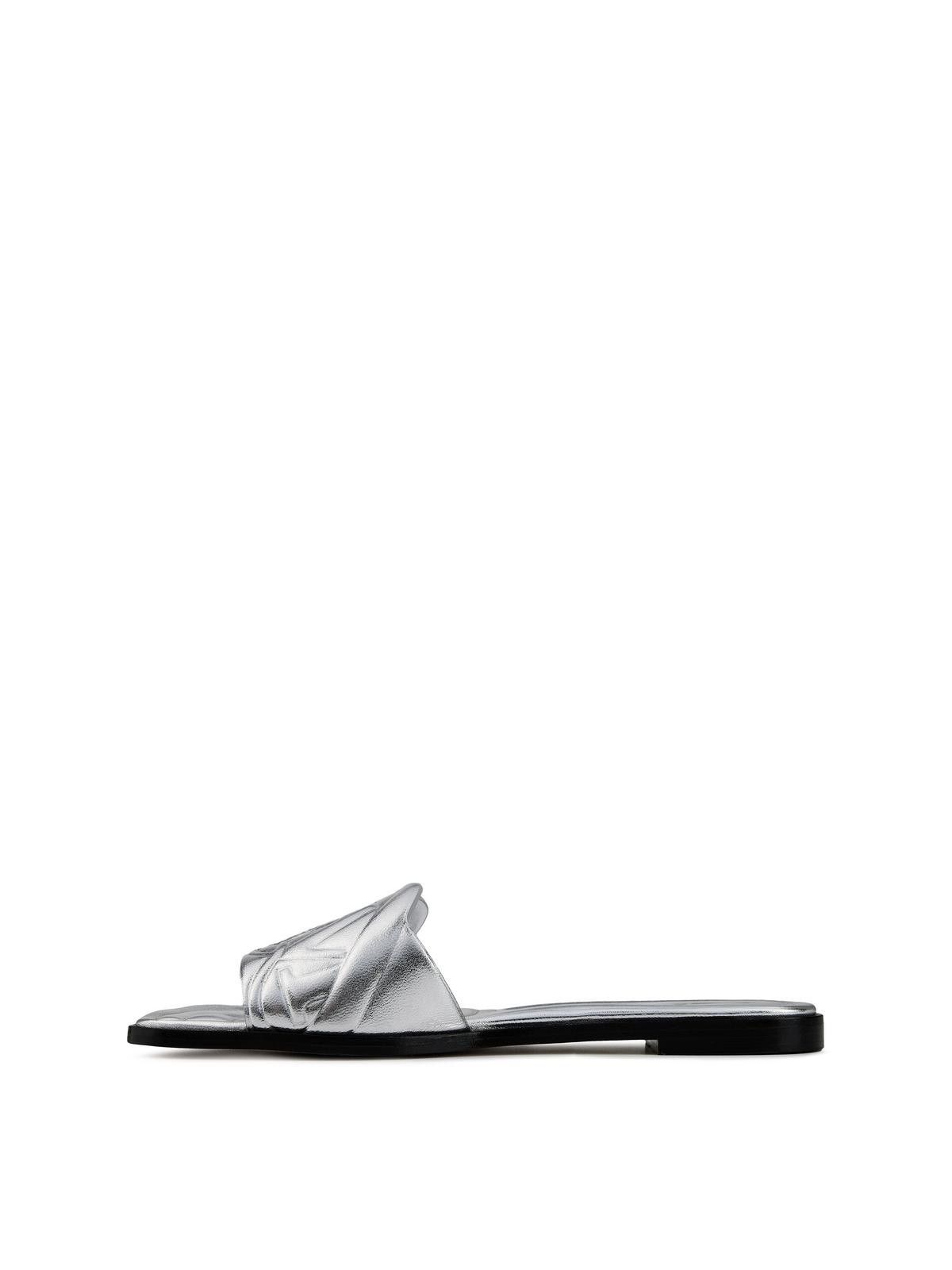 Alexander McQueen o1y0225 Slides in Silver Size US 6 / IT 36 - 3 Thumbnail