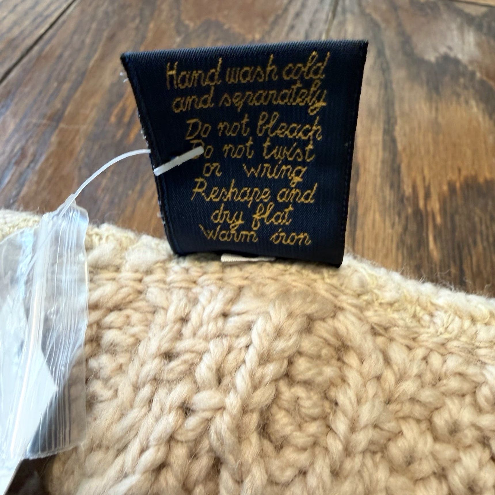 Paul James VINTAGE Paul James Wool Cable Knit Fisherman Cardigan Sweater Womens Large Ivory England Size L / US 10 / IT 46 - 5 Thumbnail