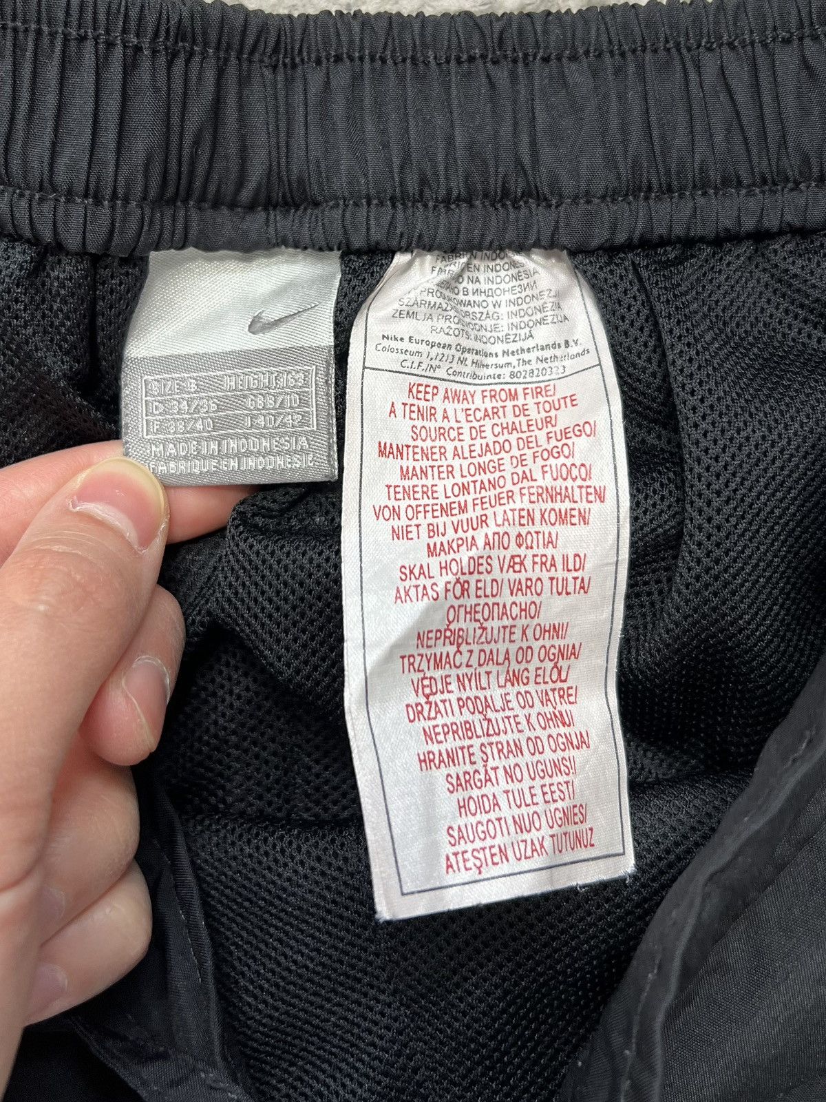 Nike Pants Nike Small Logo Black Ortalion Vintage 00’s Size US 30 / EU 46 - 4 Thumbnail