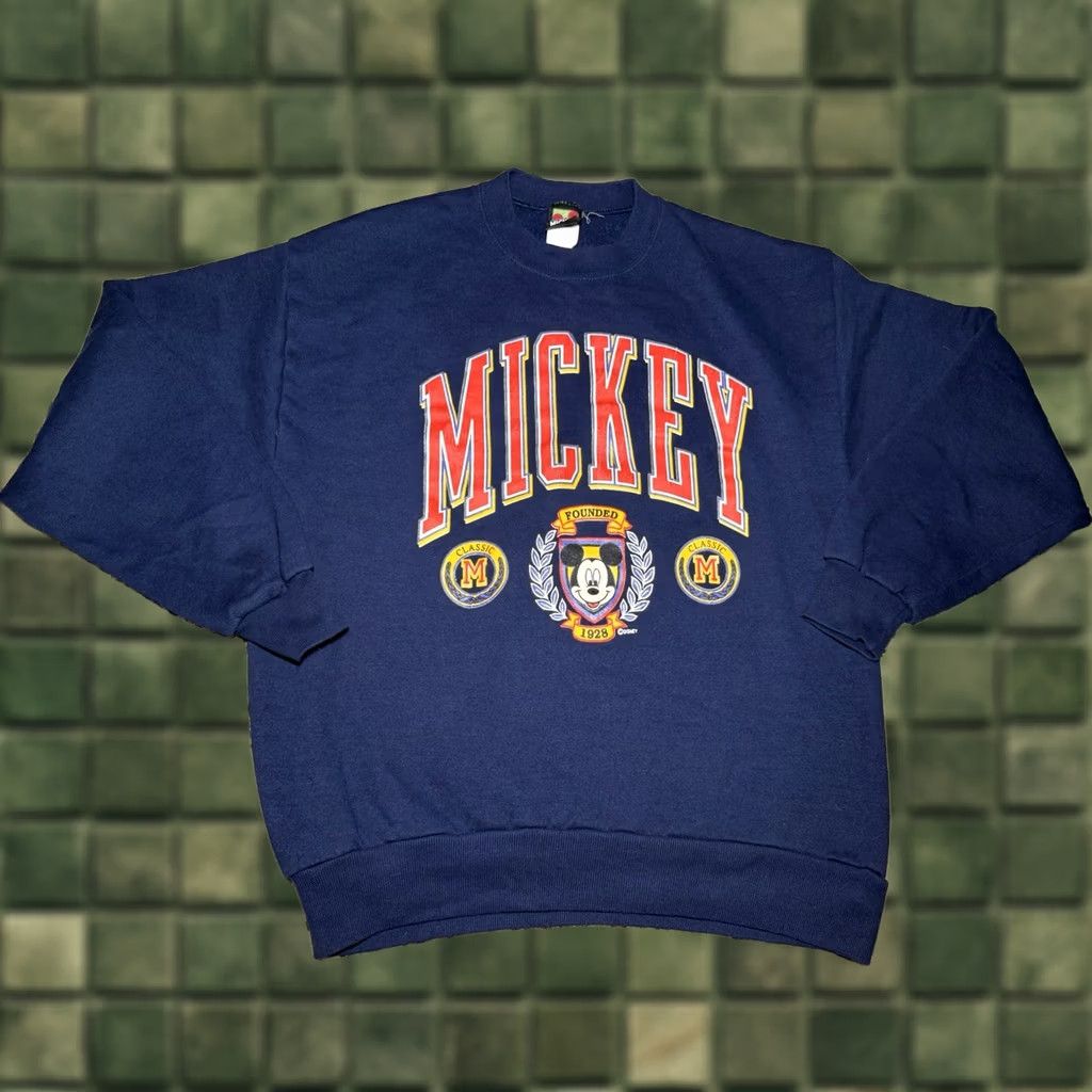 Disney VINTAGE Mickey Mouse Crewneck Sweatshirt Disney Store Arch L Mens Blue 90s Embroidered Logo Cotton Blend Canvas Long Sleeve Pullover Size US L / EU 52-54 / 3 - 1 Thumbnail