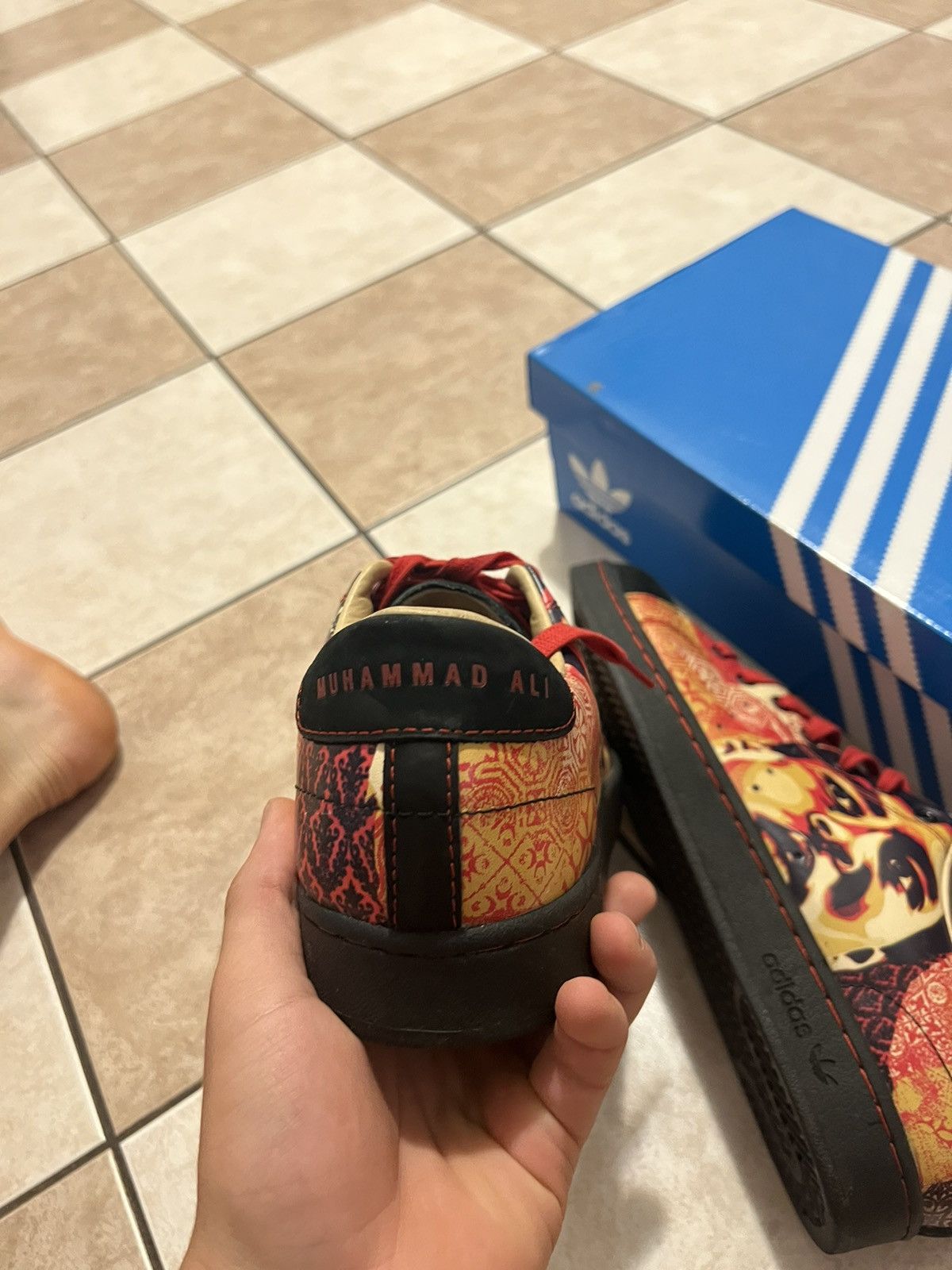 Adidas × Vintage Adidad&Muhammed Ali Size US 10 / EU 43 - 6 Thumbnail