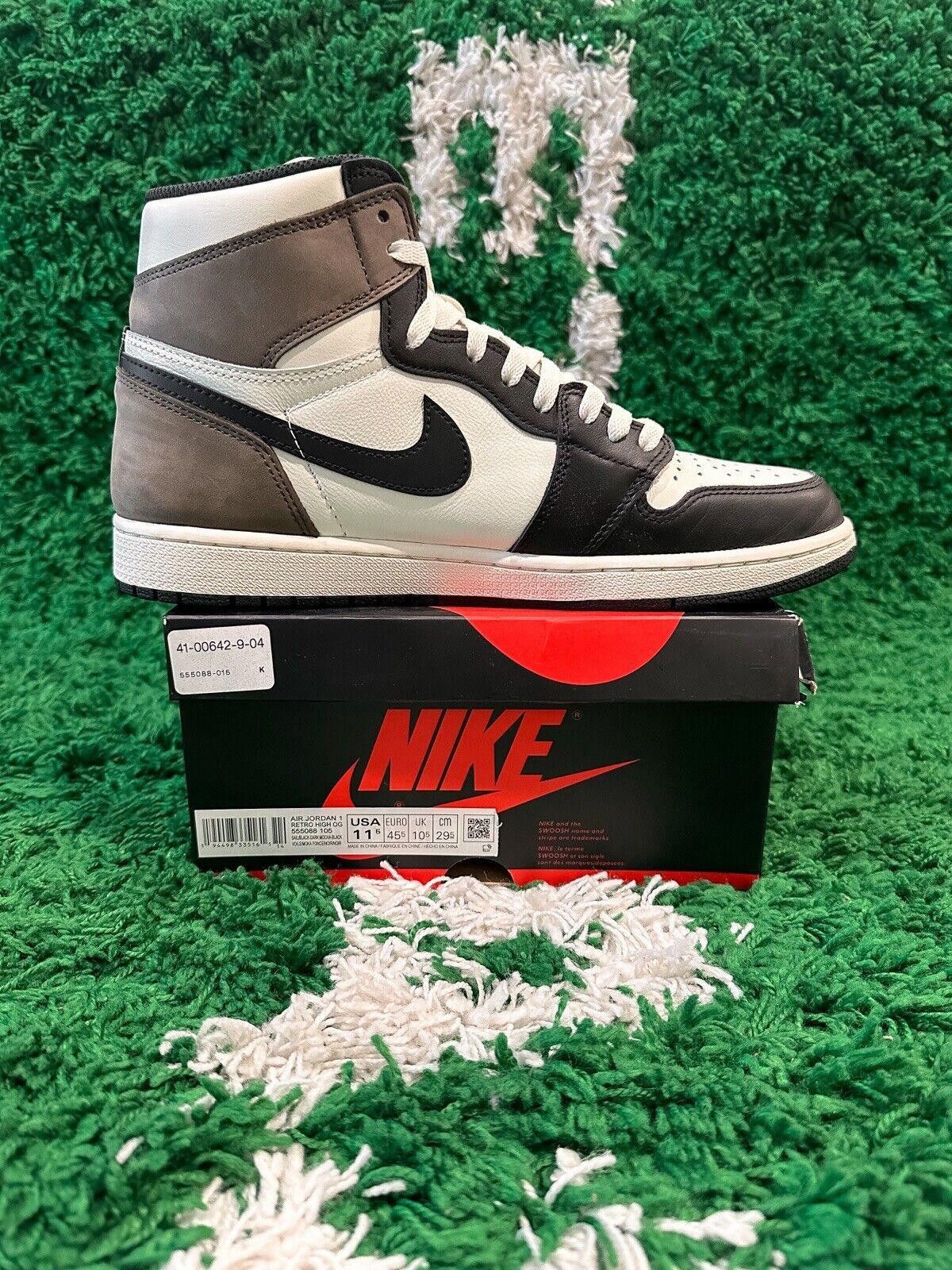 Jordan Brand Jordan 1 Retro OG High Dark Mocha Size US 11.5 / EU 44-45 - 6 Thumbnail