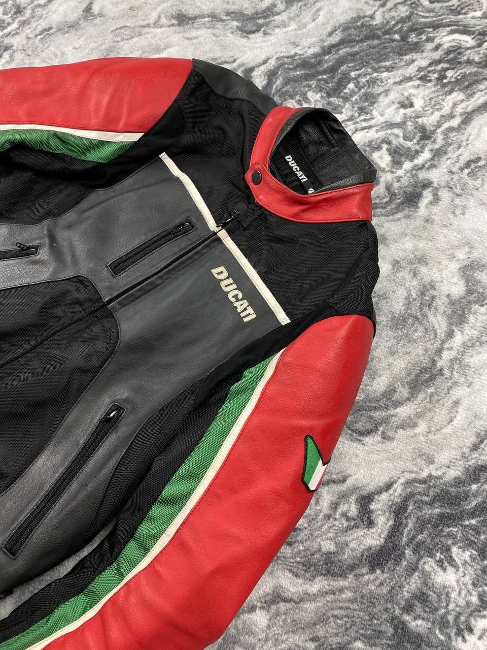 Ducati Ducati Leather Moto Jacket Men Size L Black/ Red Size US L / EU 52-54 / 3 - 3 Thumbnail