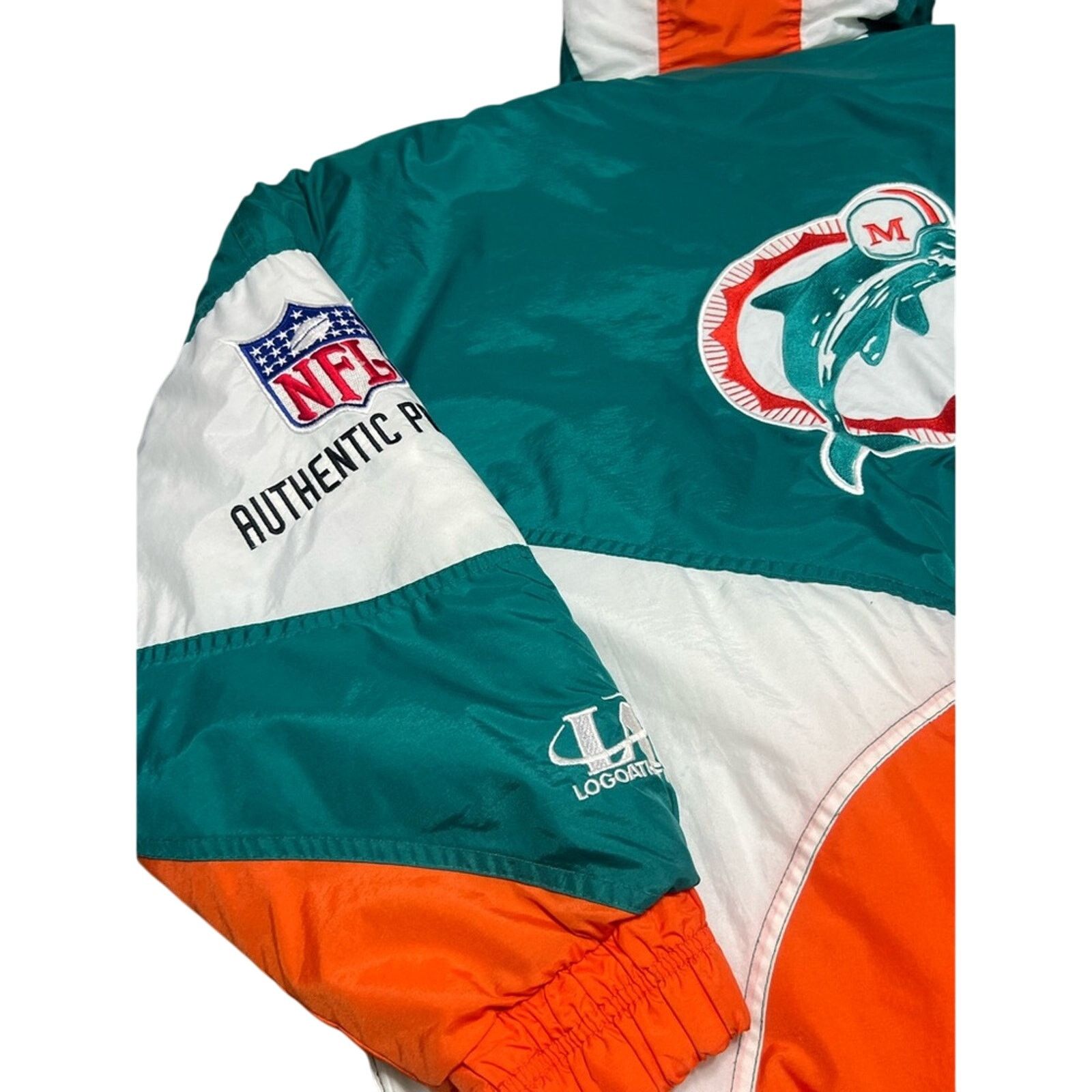 Logo Athletic VTG 90s Miami Dolphins Pro Line Logo Athletic Puffer Jacket Size US L / EU 52-54 / 3 - 10 Thumbnail