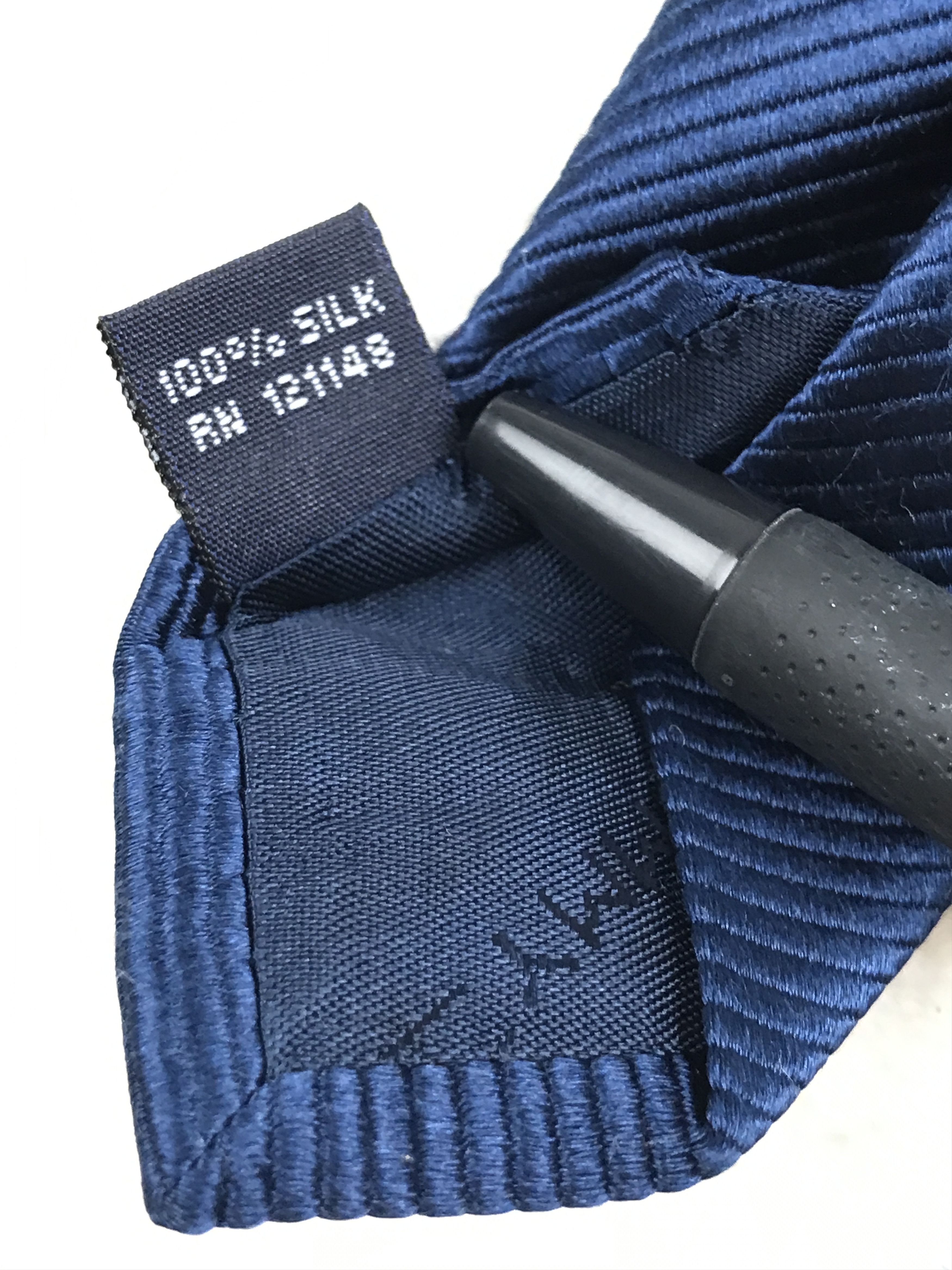 Designer × Tommy Hilfiger × Vintage Vintage Tommy Hilfiger Silk Necktie Size ONE SIZE - 8 Thumbnail