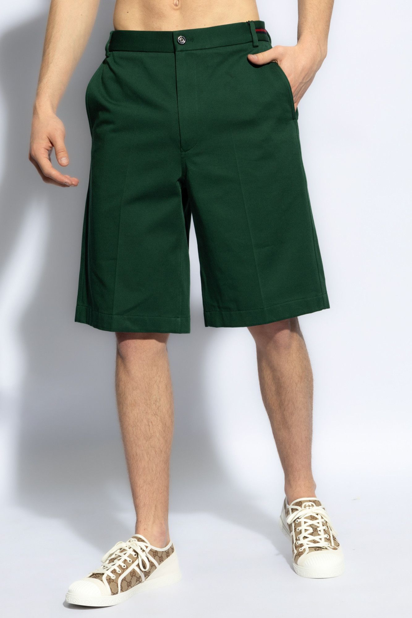 Gucci GUCCI green cotton shorts with crease and waist stripes 32 Size US 32 / EU 48 - 1 Thumbnail