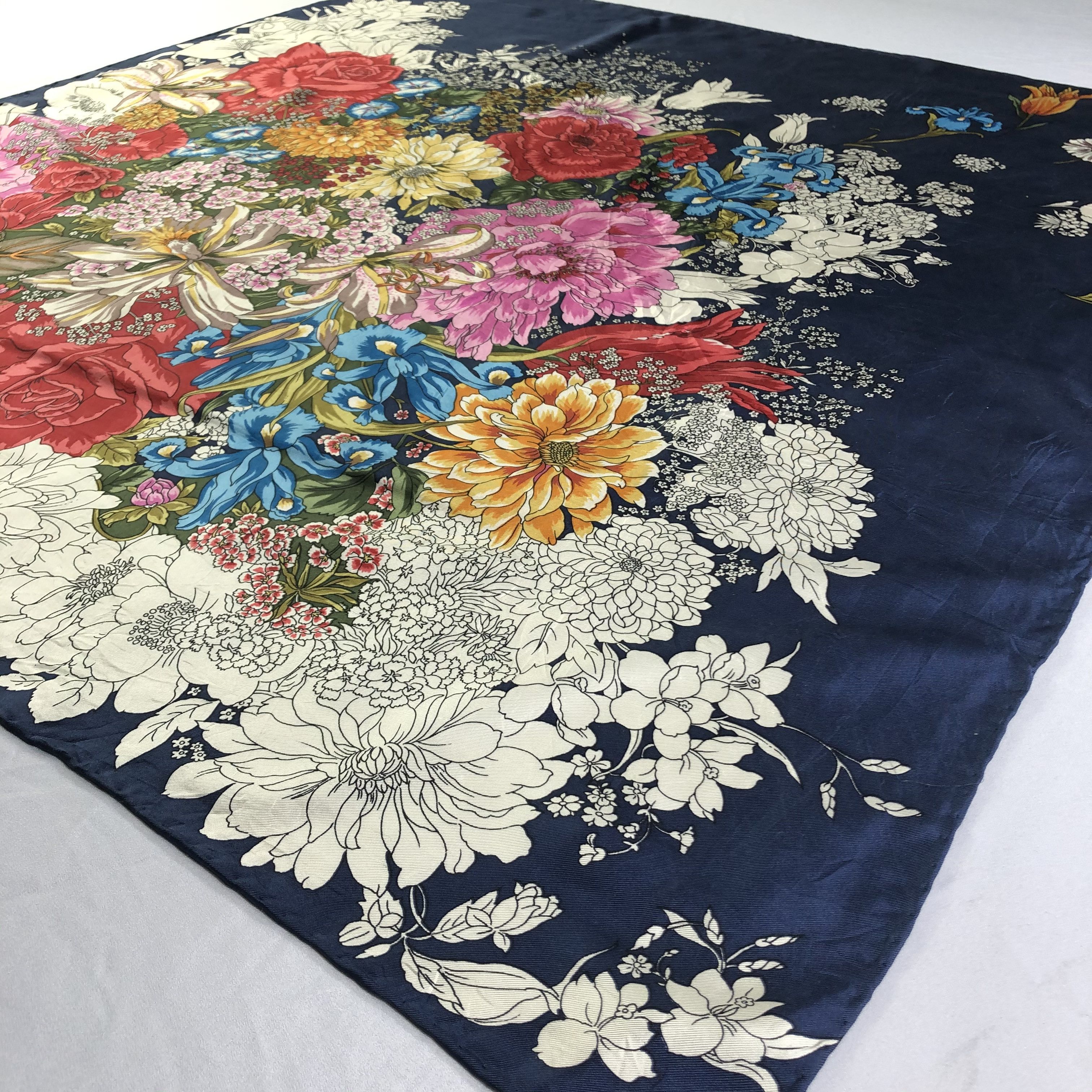 Vintage Vintage Silk Scarf Size ONE SIZE - 3 Thumbnail