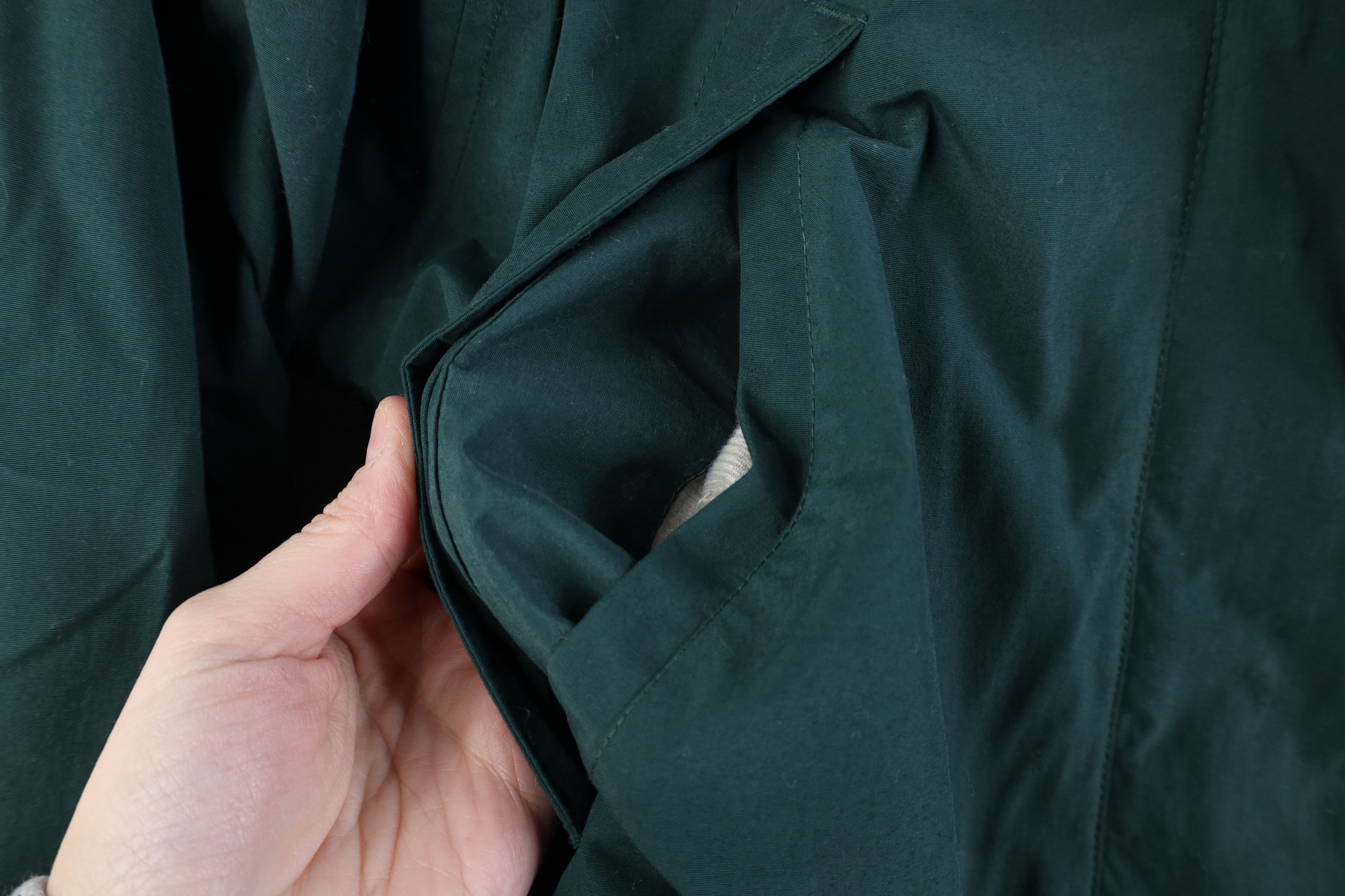 Eddie Bauer Vintage 90s Eddie Bauer Duck Down Hooded Parka Jacket Green Size S / US 4 / IT 40 - 5 Thumbnail