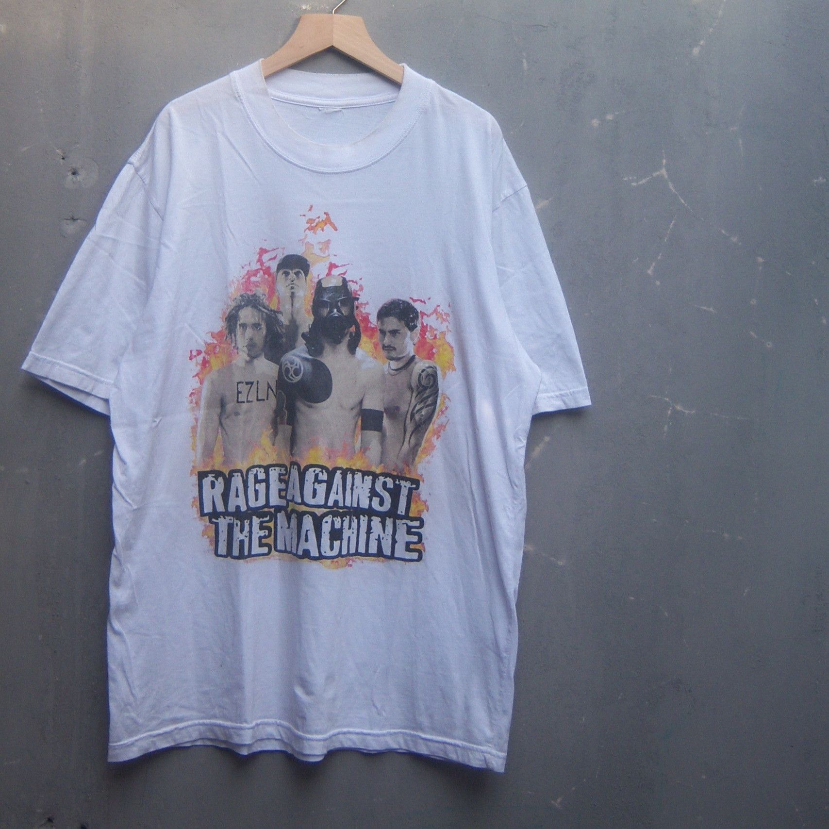 Band Tees Very Rare Rage Against The Machine Tee Size US L / EU 52-54 / 3 - 2 Thumbnail