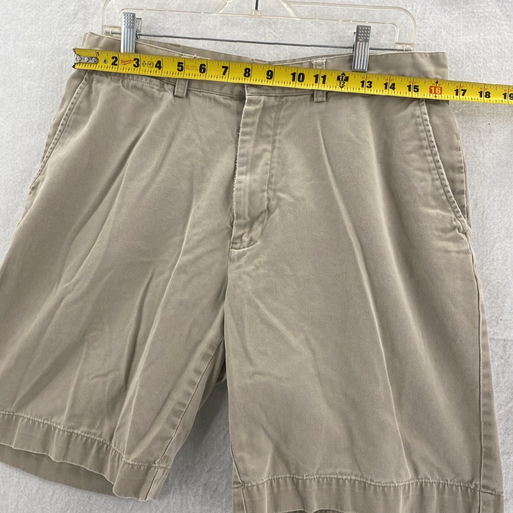 Polo Ralph Lauren VINTAGE Polo Ralph Lauren Shorts Men 34 Khaki Beige Cotton Canvas Flat Front Classic Fit Casual Chino American Preppy Classic 90s Mens Size US S / EU 44-46 / 1 - 2 Thumbnail