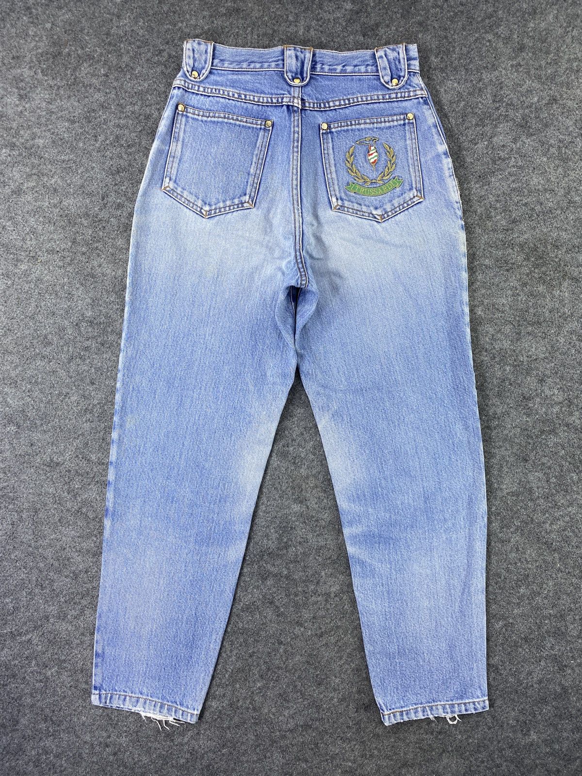 Trussardi × Vintage Vintage Baggy Trussardi Distressed Blue Wash Jeans - J1124 Size 26" / US 2 / IT 38 - 7 Thumbnail