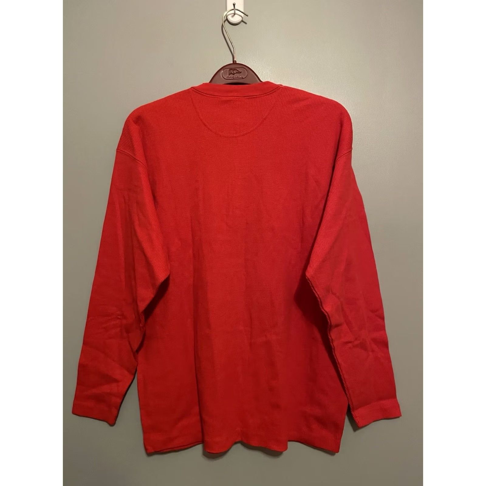Marlboro VINTAGE Marlboro Shirt Henley Long Sleeve Red Adult L 90s Outdoor USA Mens Sleeve Length: Long Size US L / EU 52-54 / 3 - 3 Thumbnail