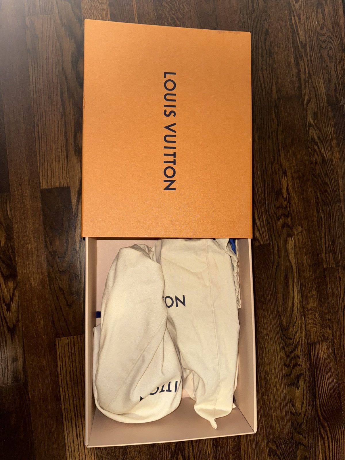 Louis Vuitton Louis Vuitton Trainer Size US 9 / EU 42 - 2 Thumbnail