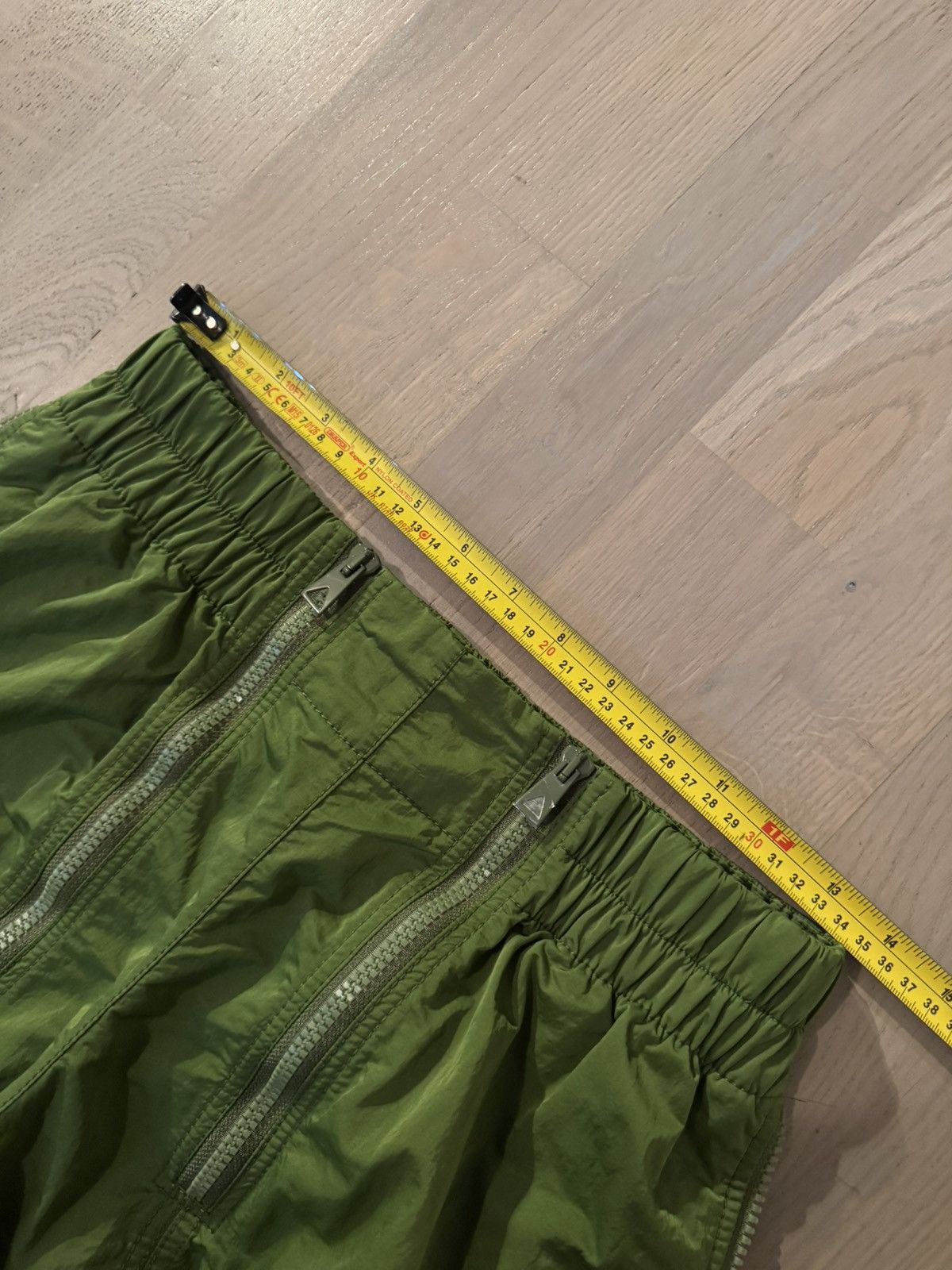 Bottega Veneta BOTTEGA VENETA nylon pants sizes in photos by tape measure Size US 29 - 6 Thumbnail
