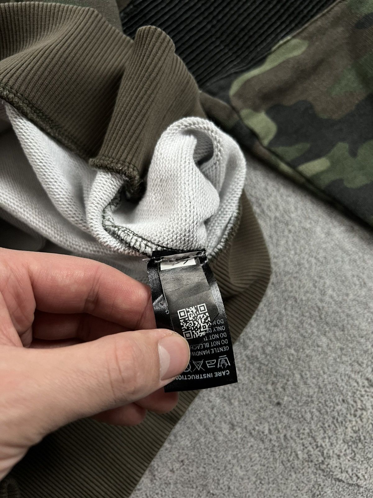 Philipp Plein Philipp Plein Fleece Long Sleeve Pullover Camo Sweatshirt M Size US M / EU 48-50 / 2 - 9 Thumbnail