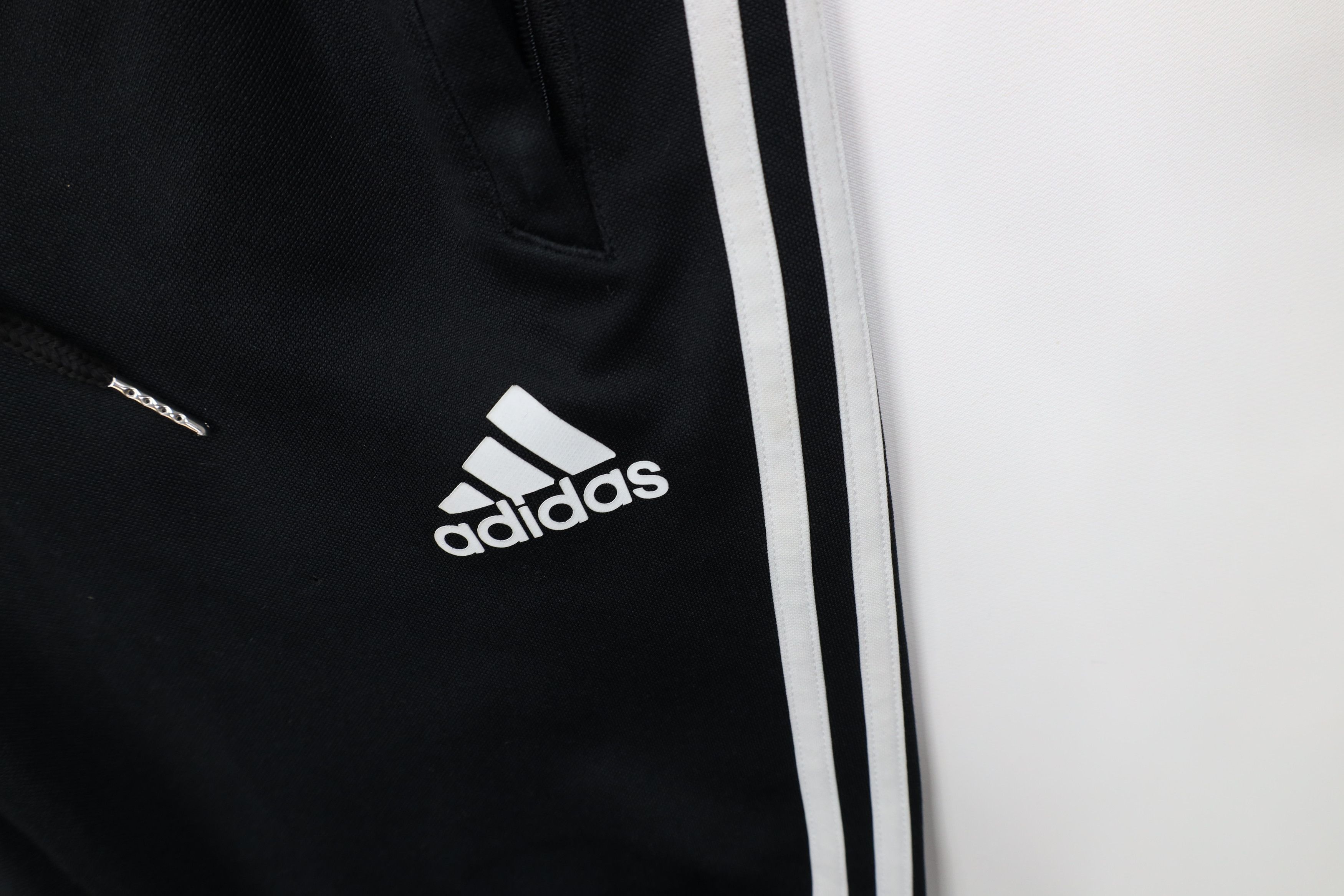 Adidas Vintage Y2K Adidas Striped Tapered Leg Running Soccer Pants Size US 32 / EU 48 - 8 Thumbnail