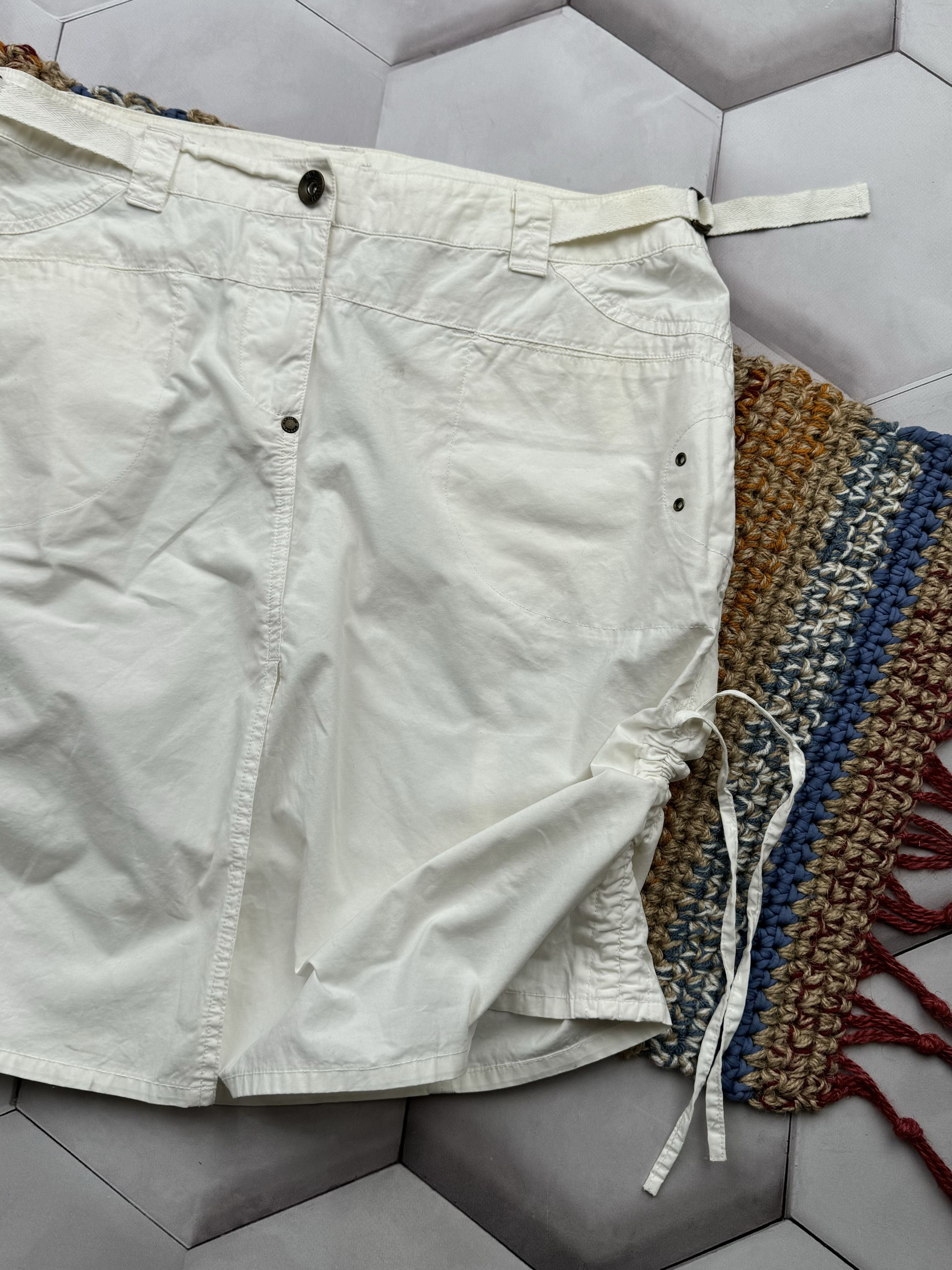 Vintage Vintage Bondage Midi Skirt (E4) Size 32" / US 10 / IT 46 - 3 Thumbnail