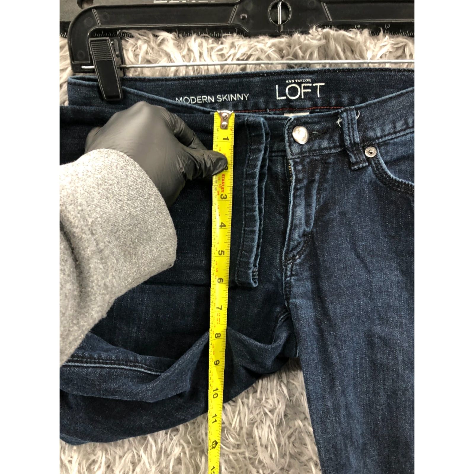 Loft LOFT Jeans Skinny Waist 29 Color Blue Size 2 Womens Denim Pants 5-Pocket Modern Classic Size 26" / US 2 / IT 38 - 4 Thumbnail