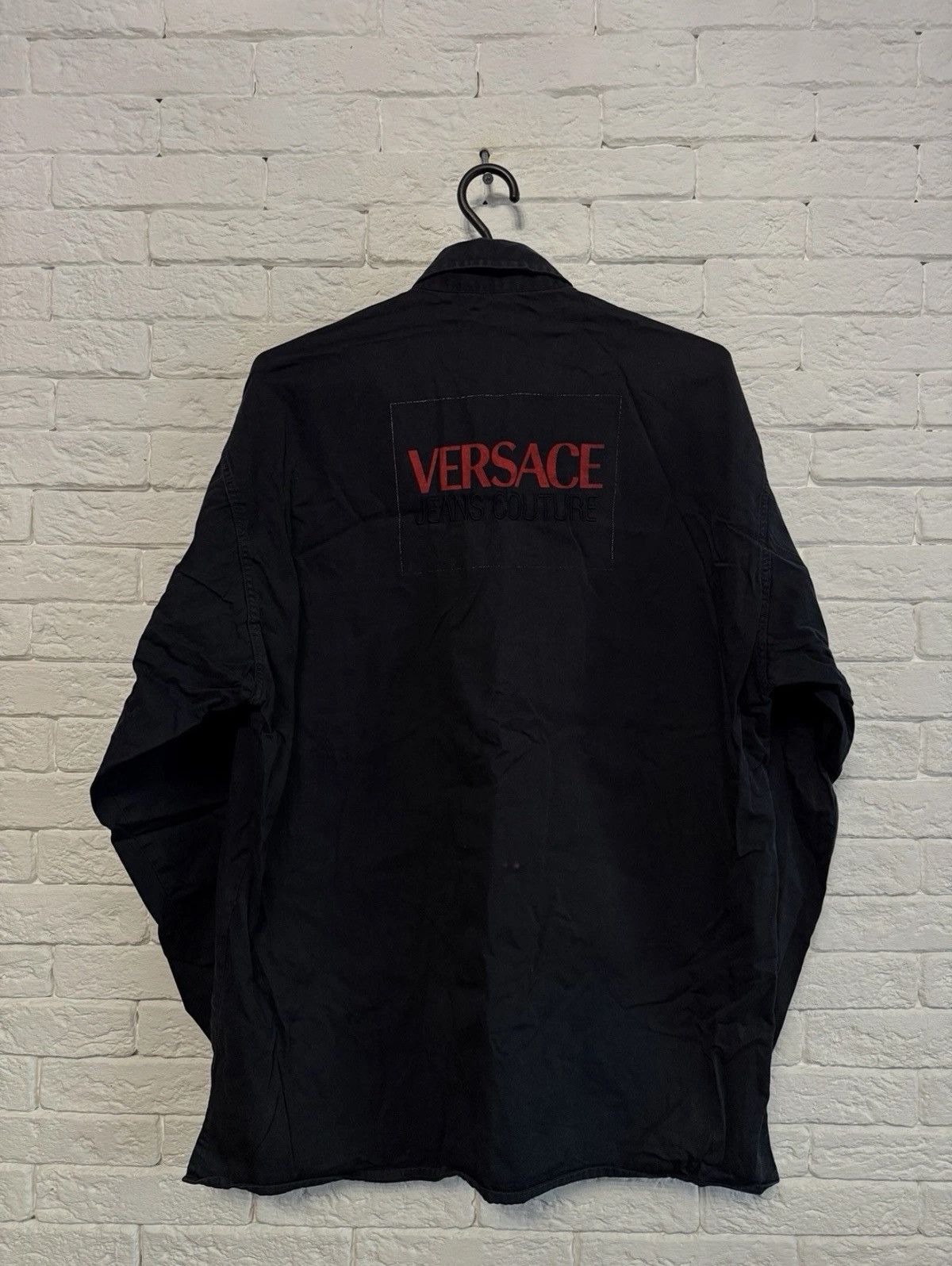 Versace Vintage Versace Couture Shirt Huge Logo Made In Italy Sz M Size US M / EU 48-50 / 2 - 5 Thumbnail