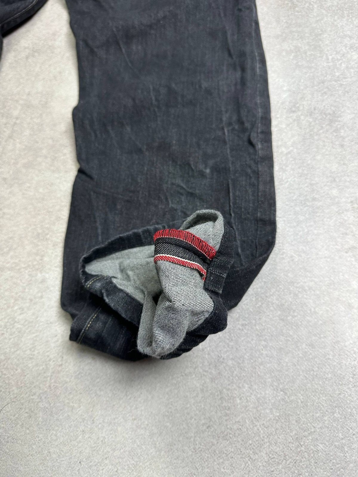 Armani Vintage Armani Metal Logo Baggy Denim Jeans Pants 33 Size US 33 - 6 Thumbnail