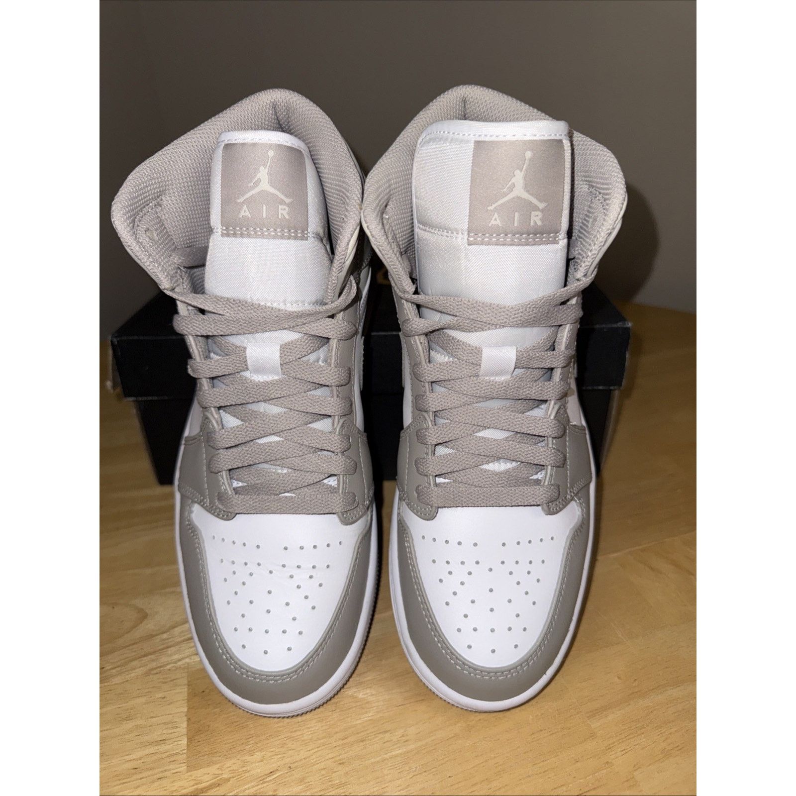 Jordan Brand Size 8 - Jordan 1 Mid College Grey - 554724082 / OG BOX Size US 8 / EU 41 - 5 Thumbnail