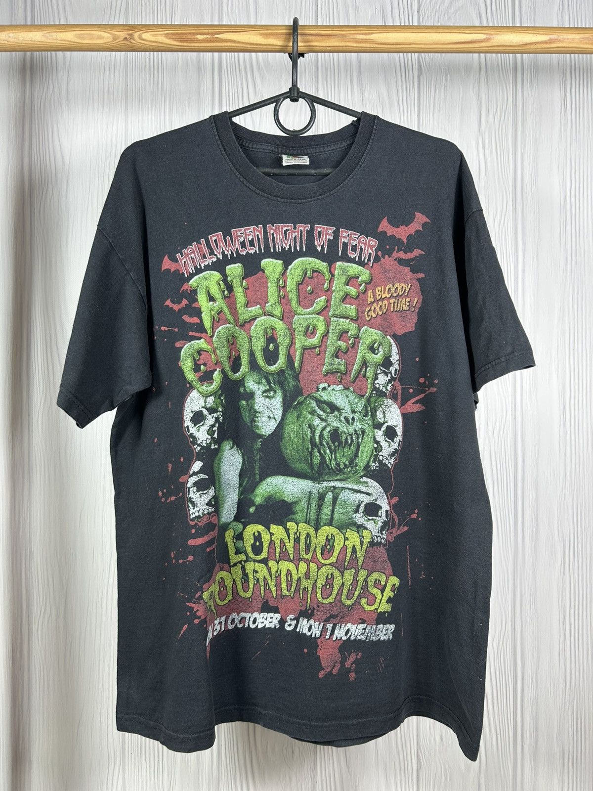 Band Tees Vintage Alice Cooper London Roundhouce Halloween Night Tee Size US L / EU 52-54 / 3 - 1 Thumbnail