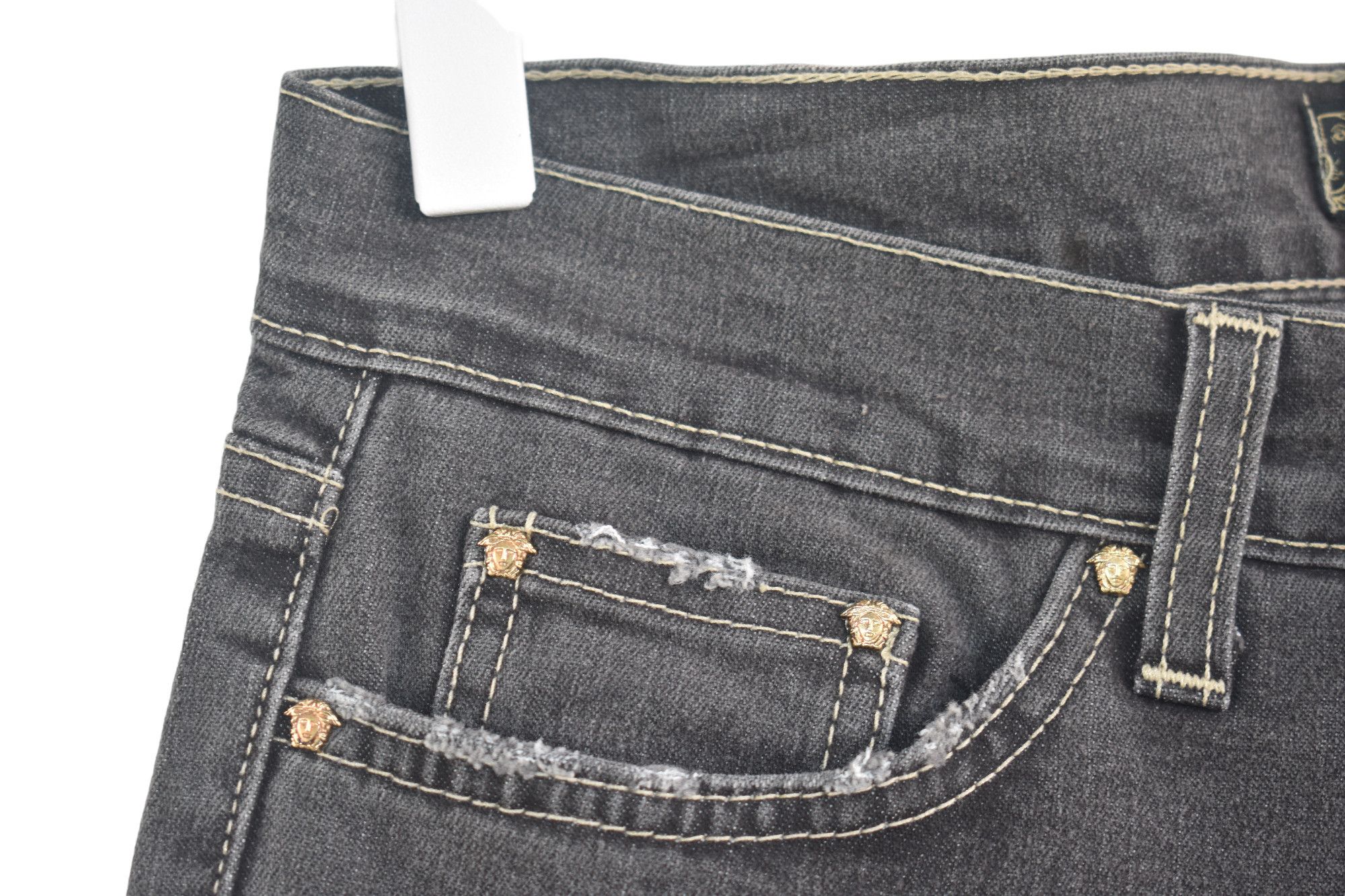 Versace × Versace Jeans Couture × Vintage Vintage Versace Jeans W28 Size US 28 / EU 44 - 4 Thumbnail