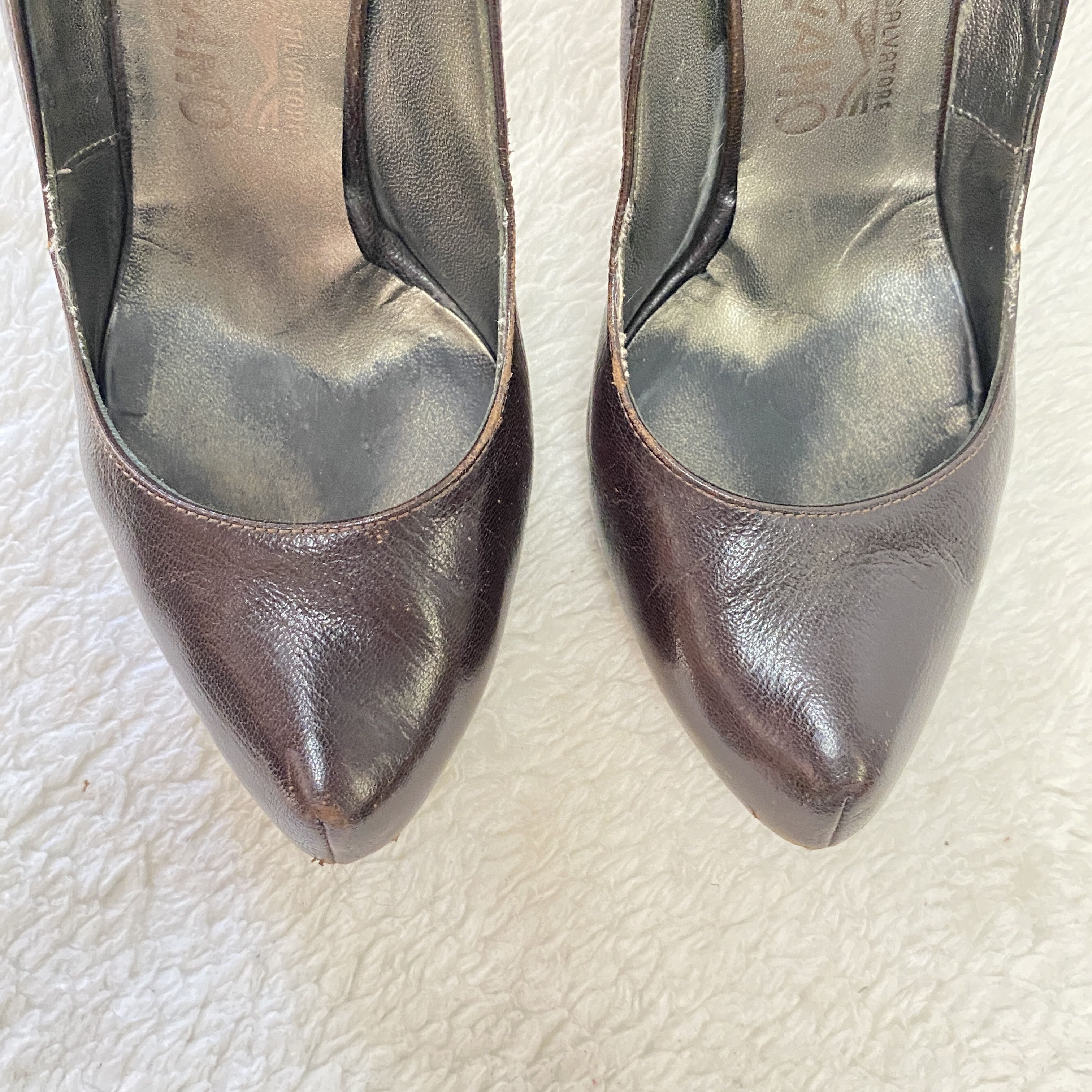 Salvatore Ferragamo Vintage Salvatore Ferragamo Brown Leather Wooden Heel Pumps Size US 6.5 / IT 36.5 - 21 Thumbnail