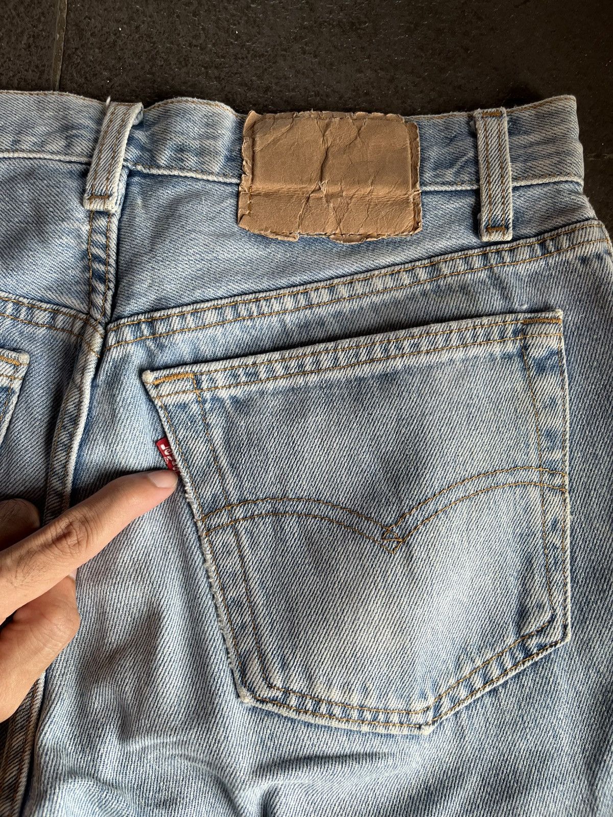 Levi's 32X36 Levi’s 501 Distressed Sun Faded 90’s Size US 32 / EU 48 - 9 Thumbnail