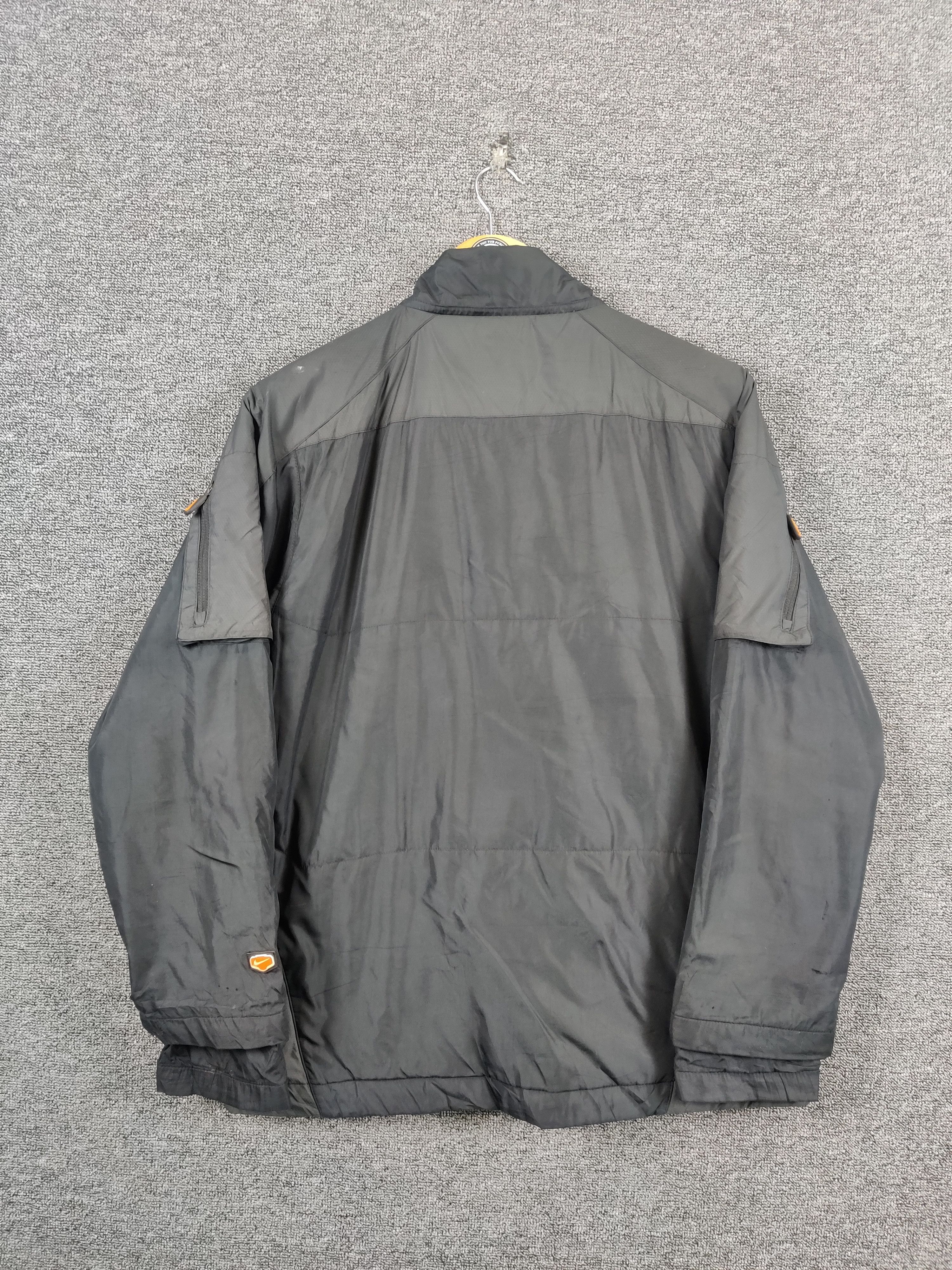 Nike Vintage Nike Windbreaker Light Jacket Size US L / EU 52-54 / 3 - 6 Thumbnail
